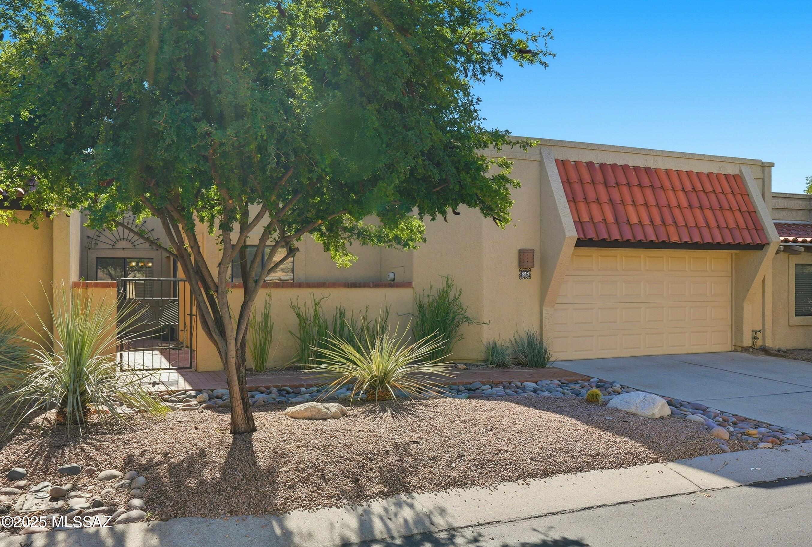 El Conquistador Resort Patio Homes (96-154) - Residential