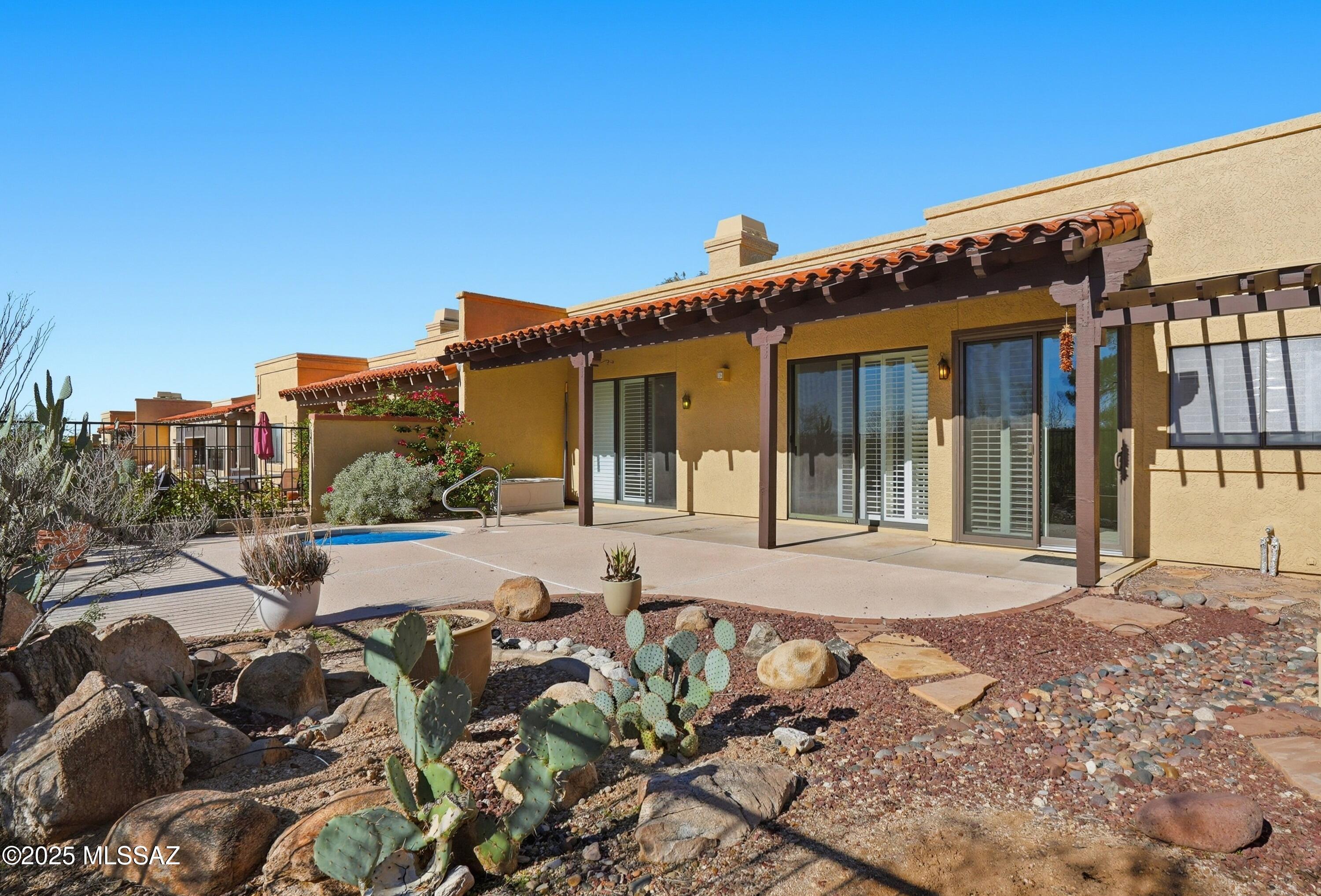El Conquistador Resort Patio Homes (96-154) - Residential