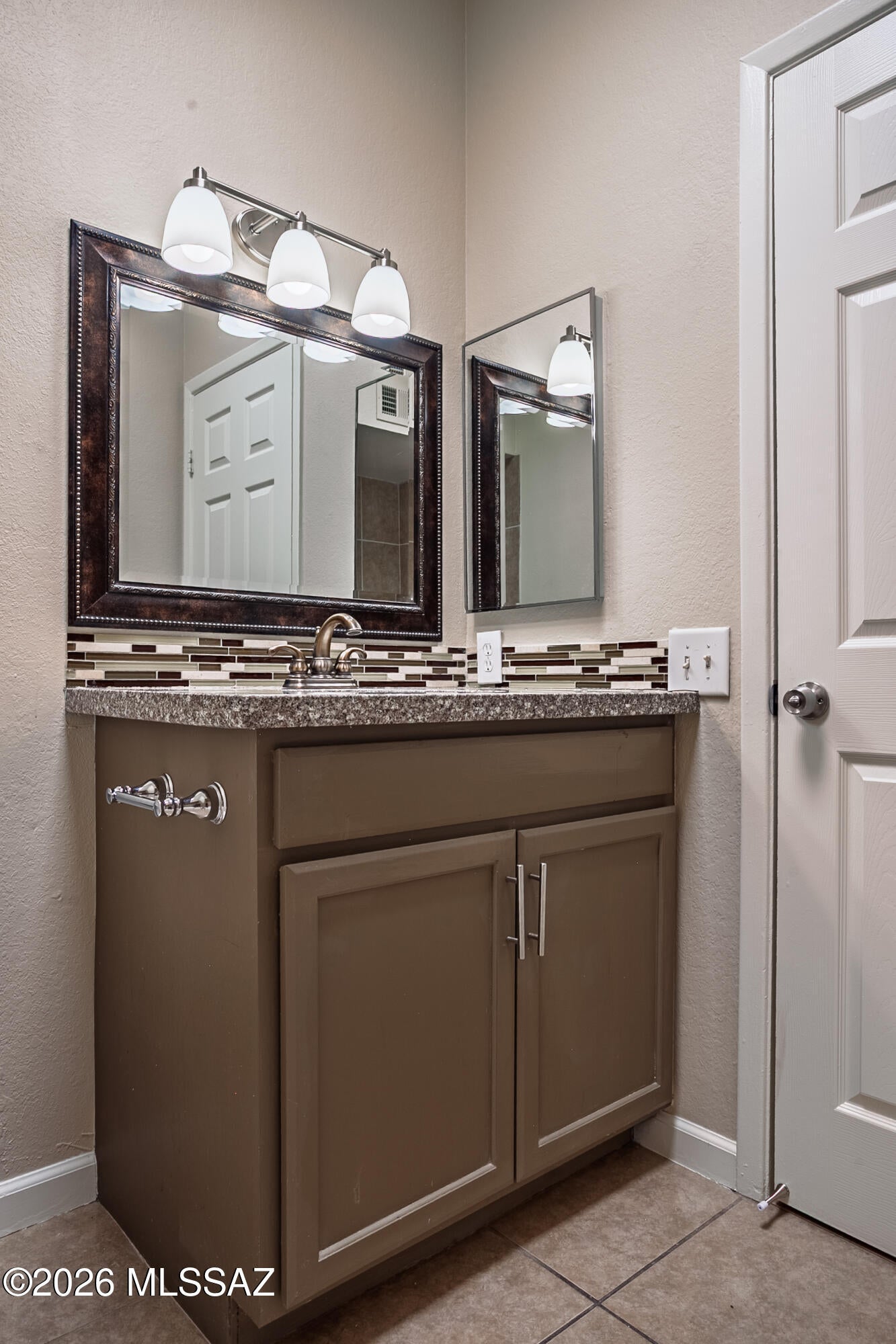 Heritage Hills II (222-424) - Residential Lease