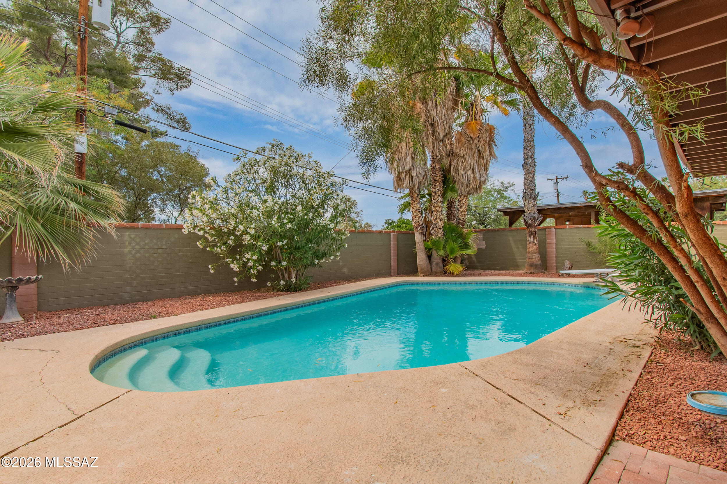 Wilshire Terrace - Residential