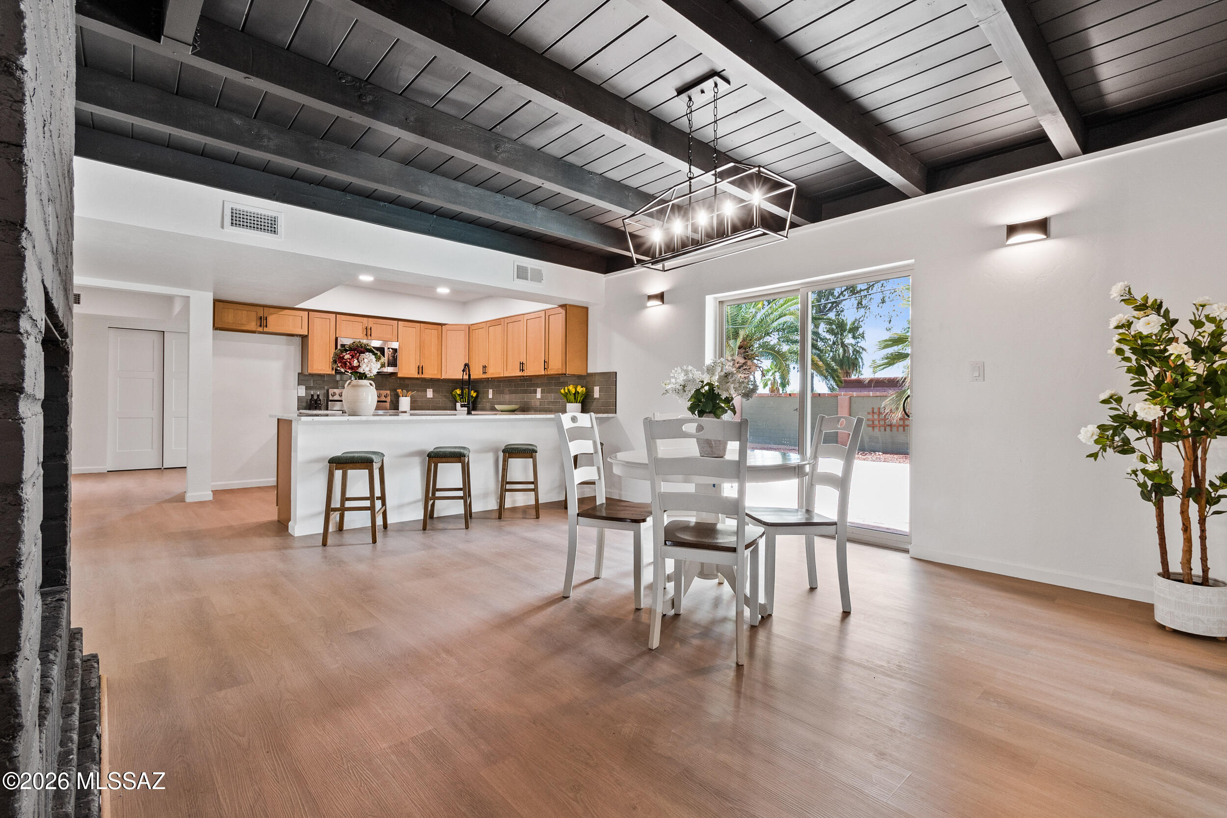 Wilshire Terrace - Residential