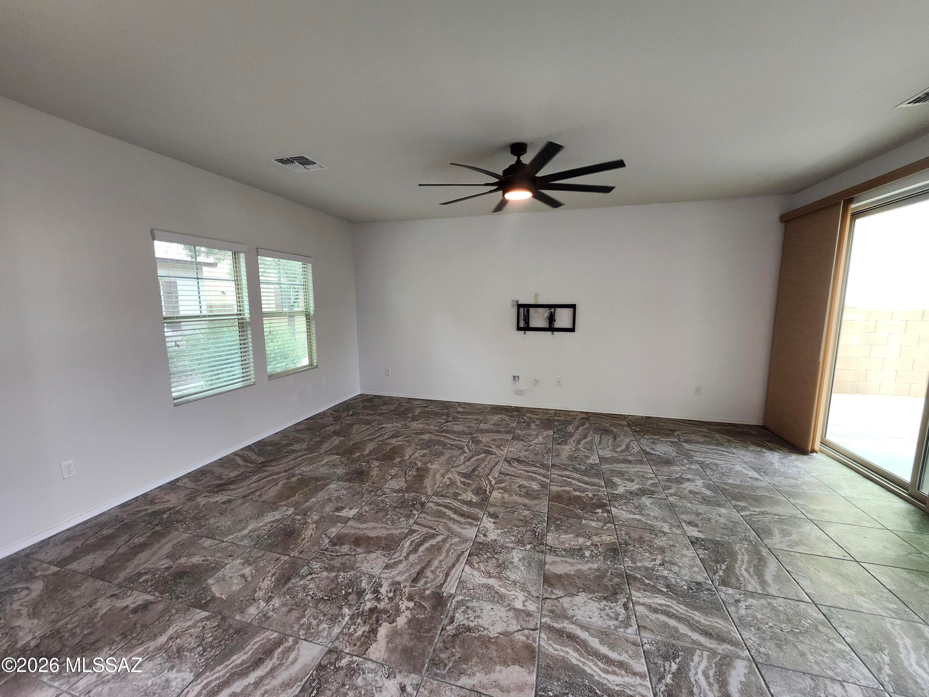 Sierra Morado Unit 4 - Residential Lease