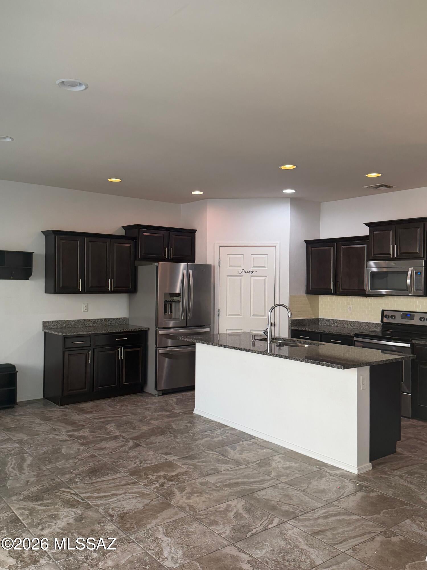 Sierra Morado Unit 4 - Residential Lease