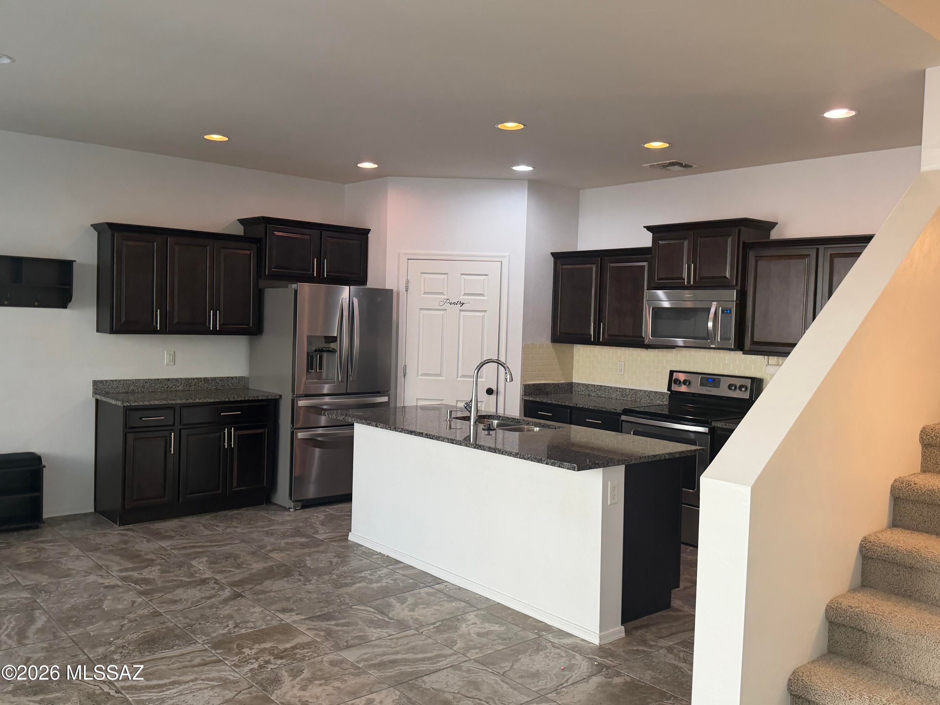 Sierra Morado Unit 4 - Residential Lease