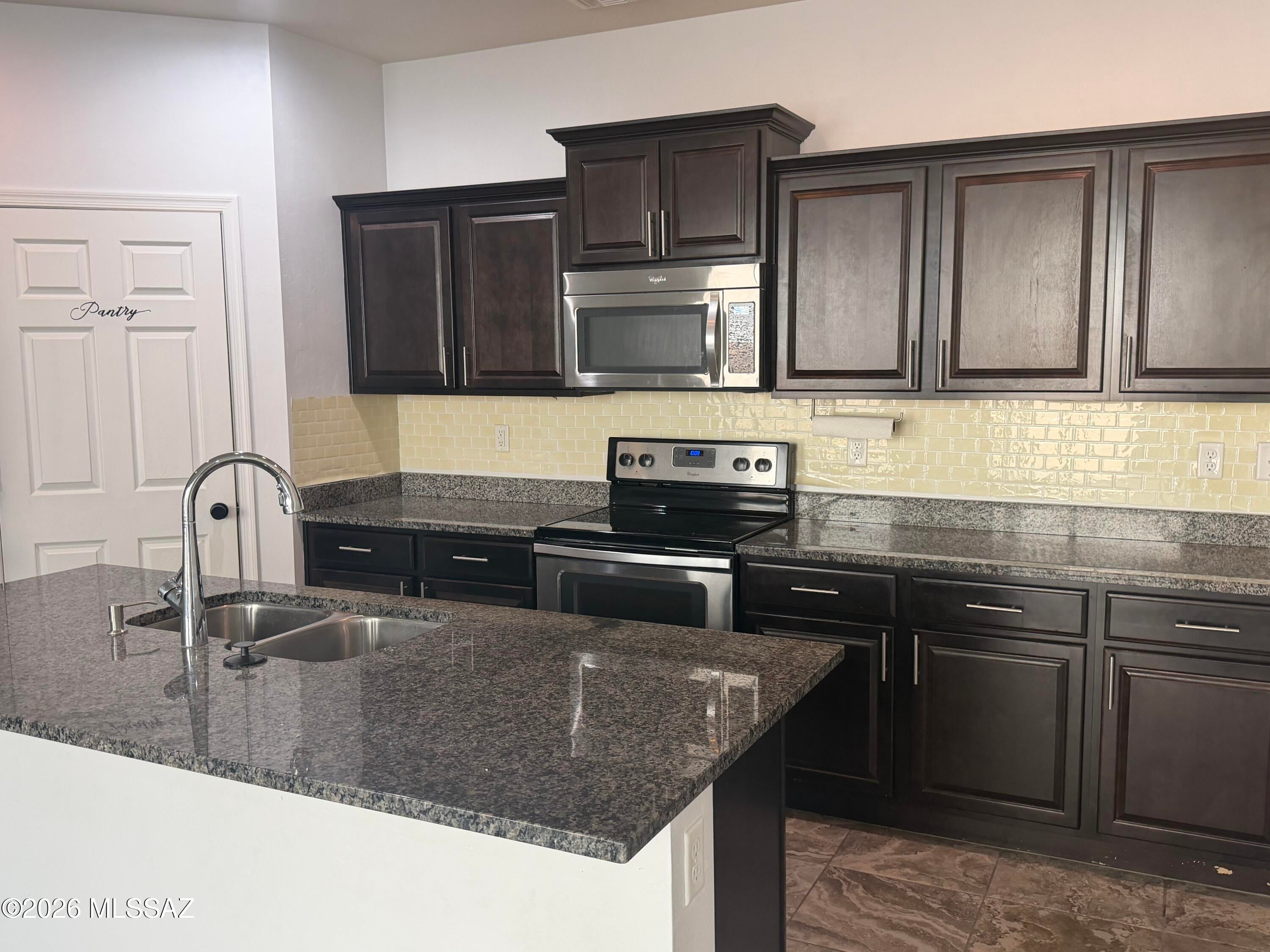 Sierra Morado Unit 4 - Residential Lease