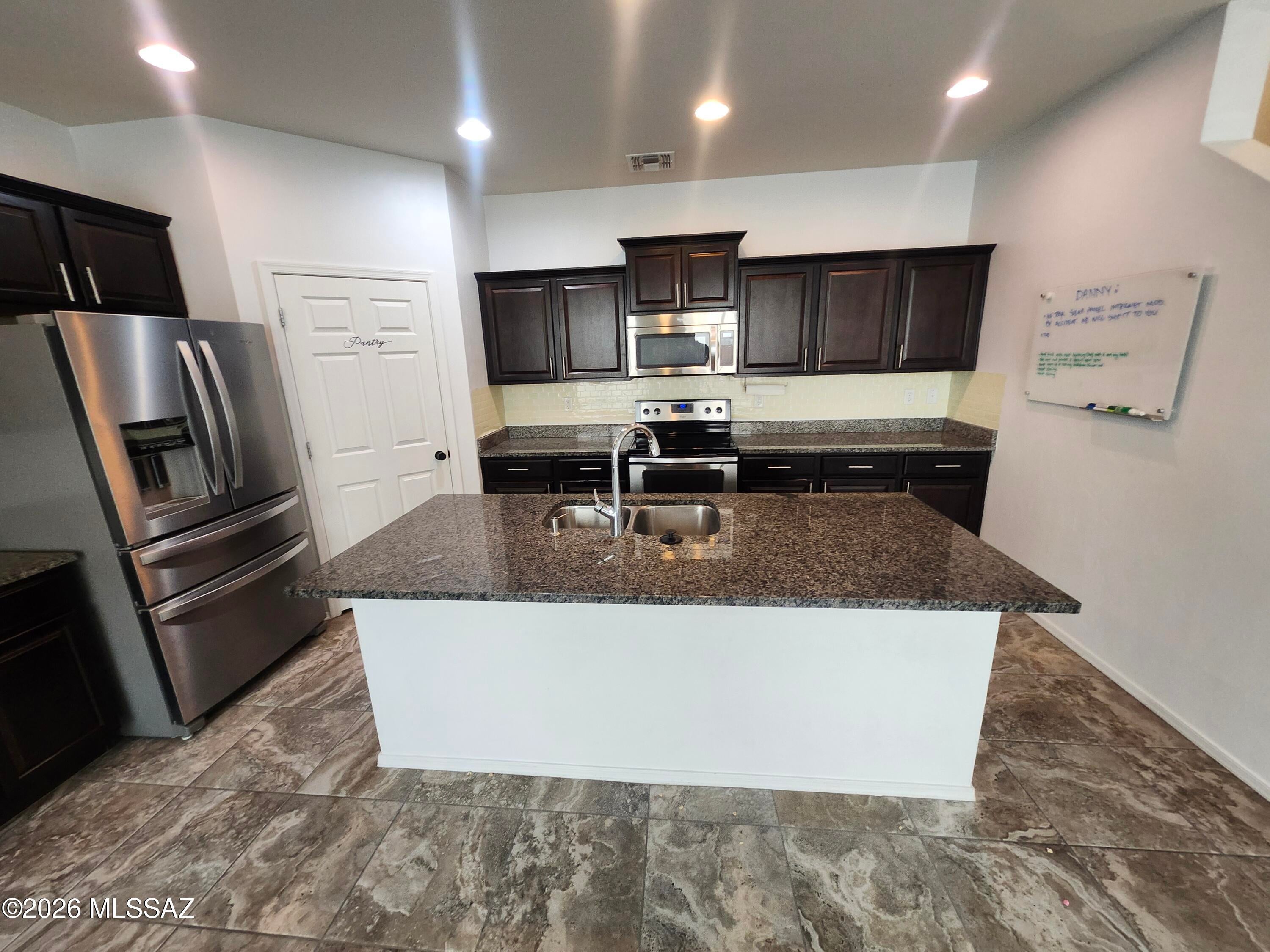 Sierra Morado Unit 4 - Residential Lease
