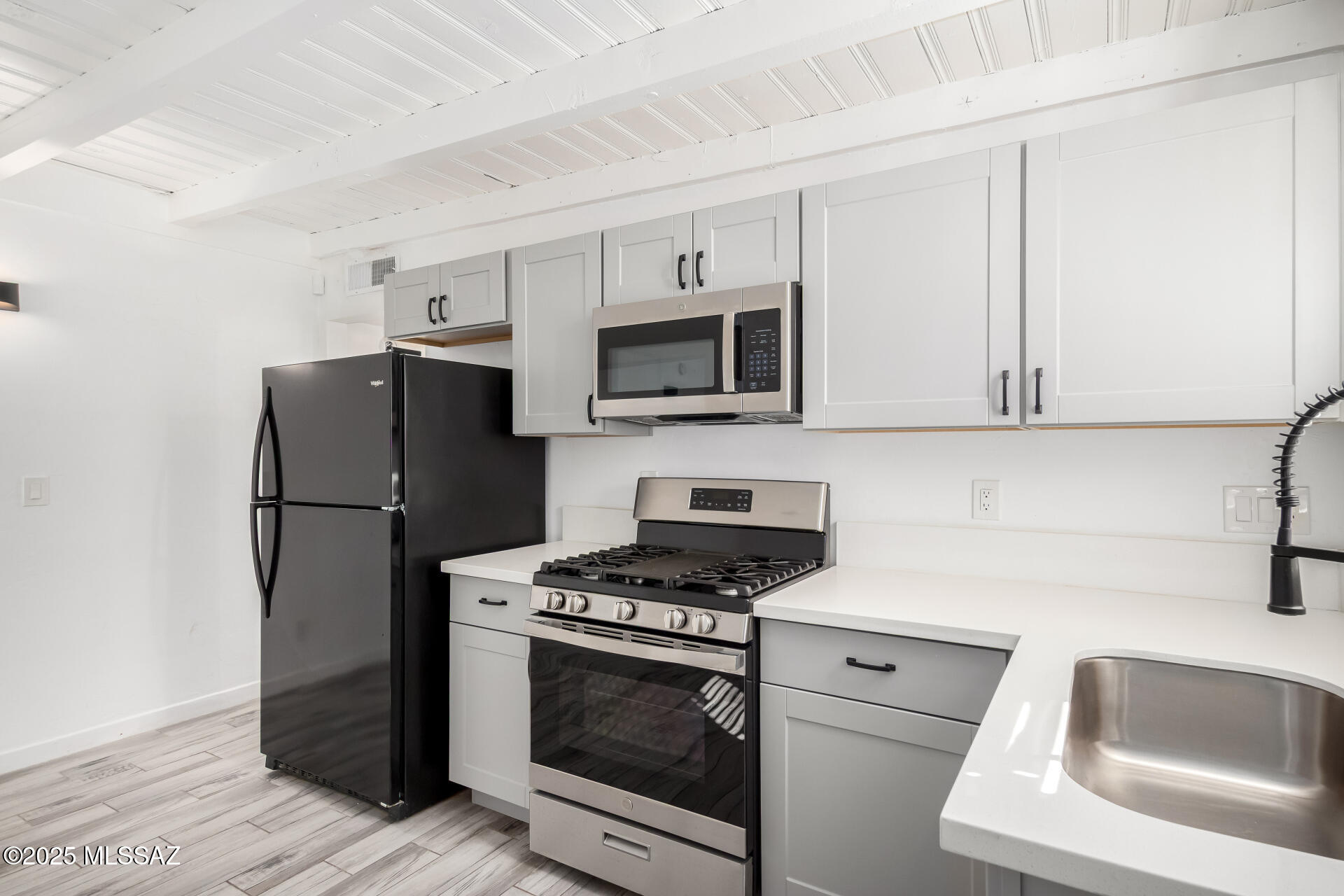 Riverside Park - Residential Income