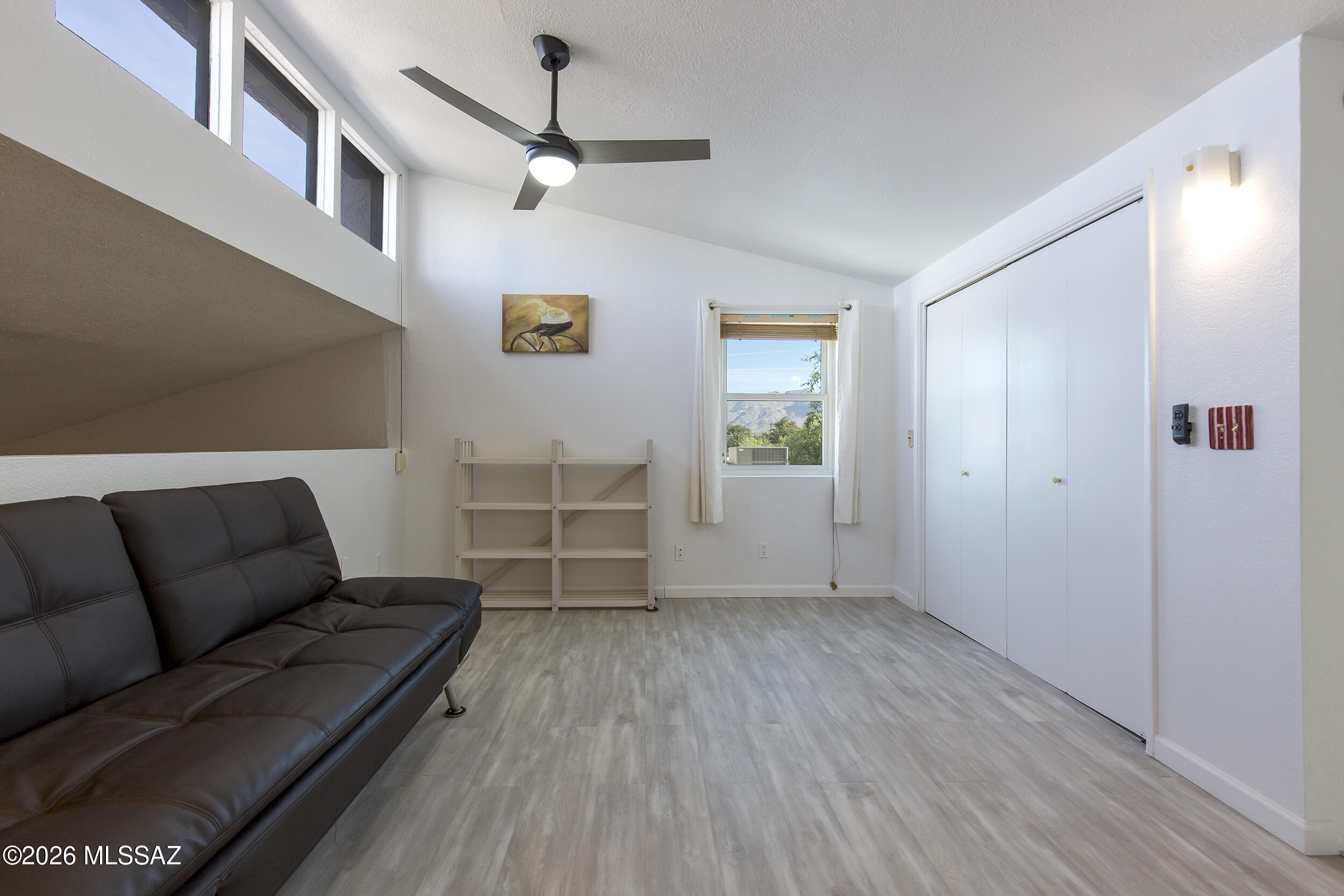 Richland Heights Townhouses - Residential