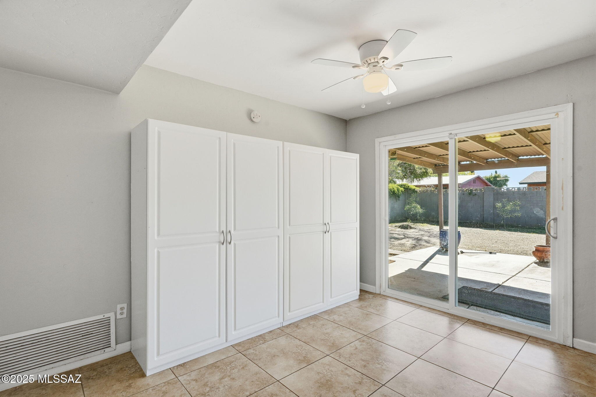 Lincoln Ridge (1-207) - Residential
