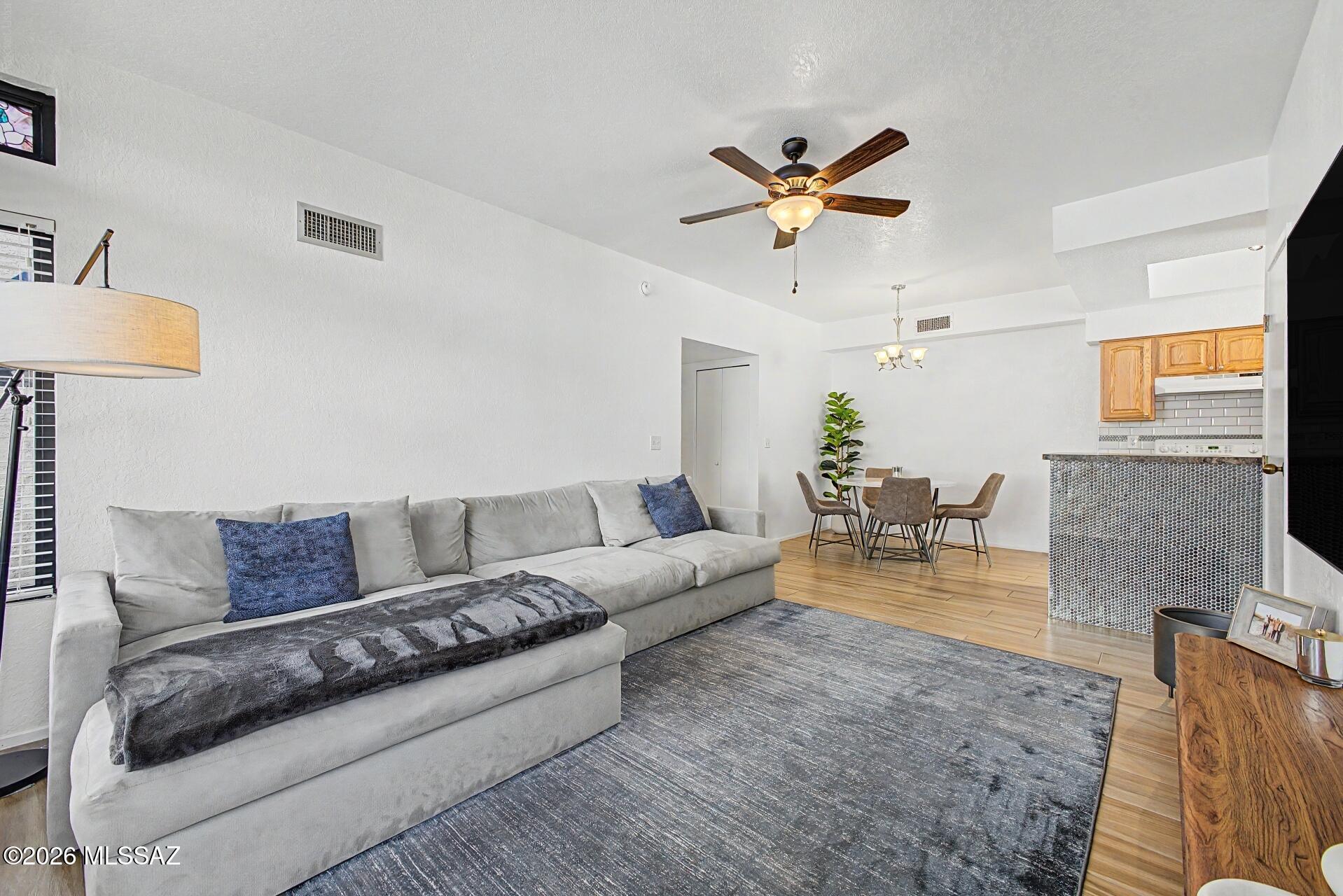 Summertree Condominiums (1-224) - Residential
