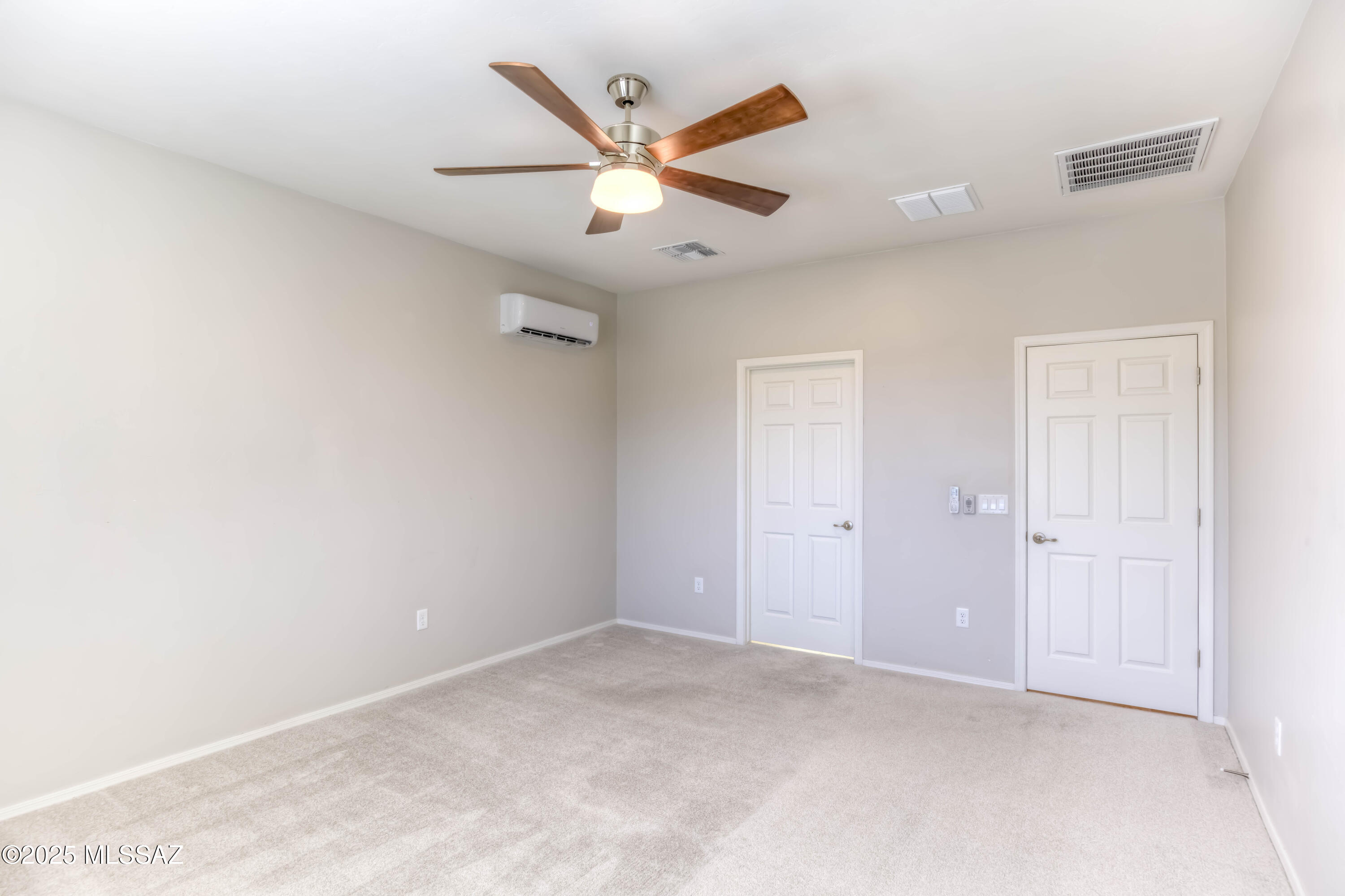 Bella Tierra - Residential