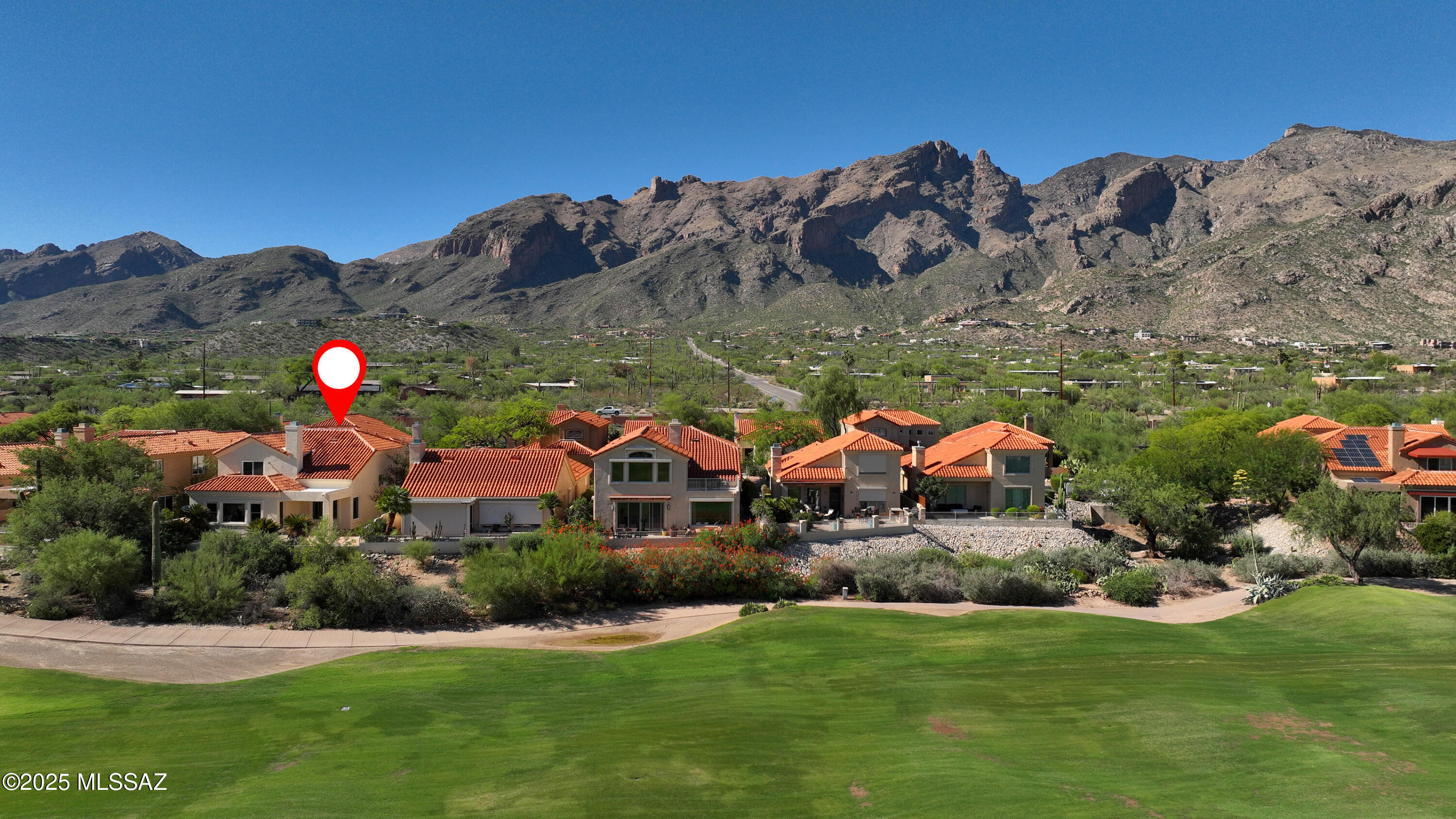 Architecturally designed home located in prestigious gated community of LaPaloma is the perfect blend of luxury,comfort, & style. A seamless blend of modern, yet timeless aesthetic. Huge windows frame sweeping vistas of lush green fairways & sparkling city skyline, also plenty of mountain views. Dramatic vaulted ceilings, custom panel wrapped walls throughout, stunning herringbone white oak flooring, gourmet kitchen with sleek cabinetry, backlit tray ceilings & built-ins. Primary suite with spa link bathroom, slipper soaking tub & sliders out to terrace overlooking golf course & city lights. Elegant remodel with new windows, doors & so much more. A lifestyle offering luxury, privacy & views.