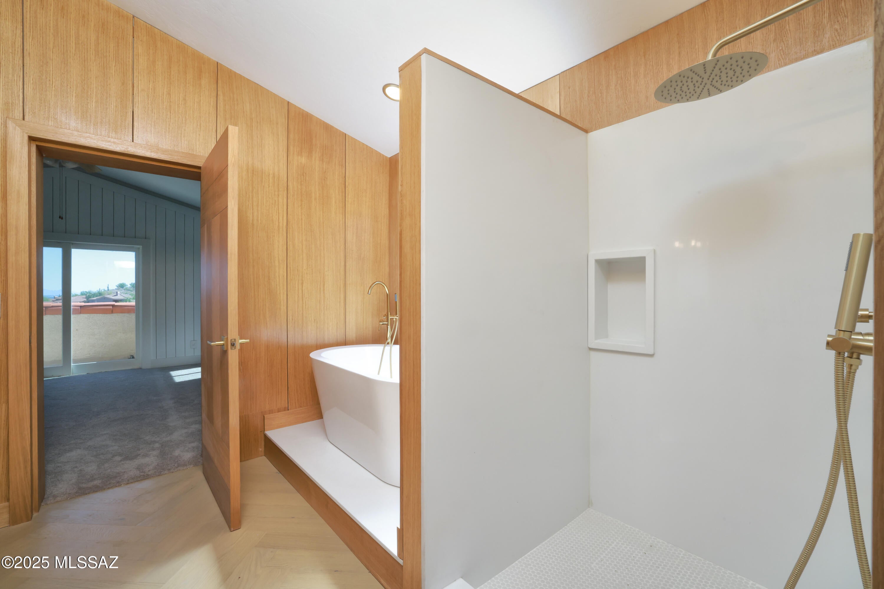 Vista Serena (1-93) - Residential
