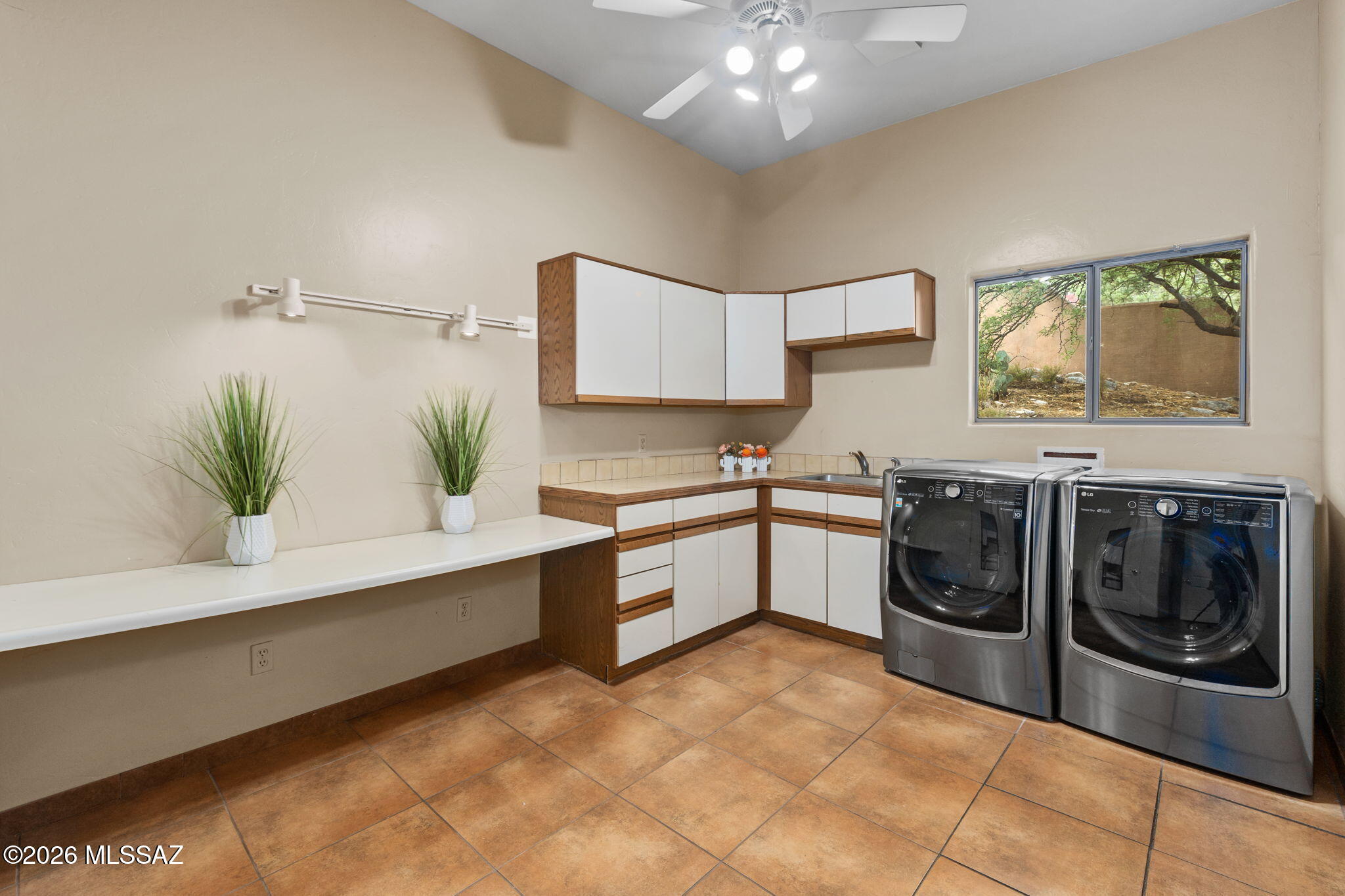 Hidden Valley (52-127) - Residential