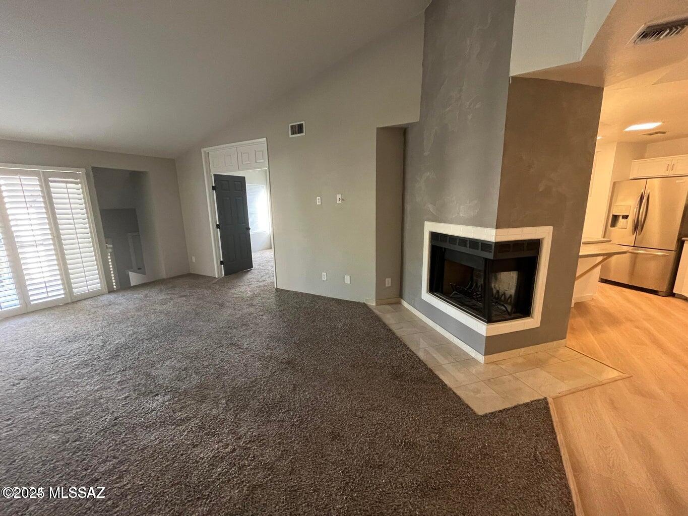 Condos At La Paloma (The) - Residential