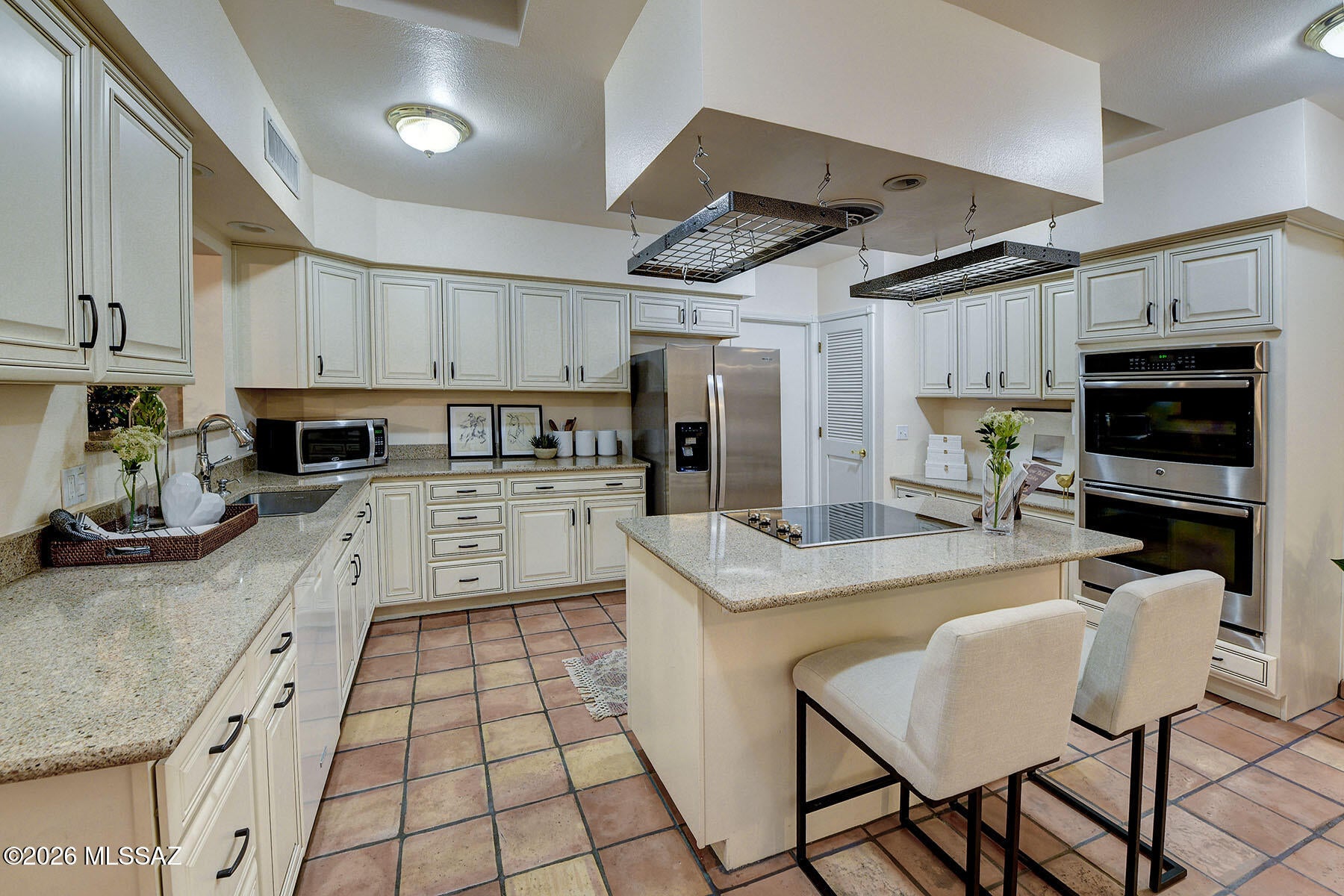 Foothills Ridge Amd - Residential