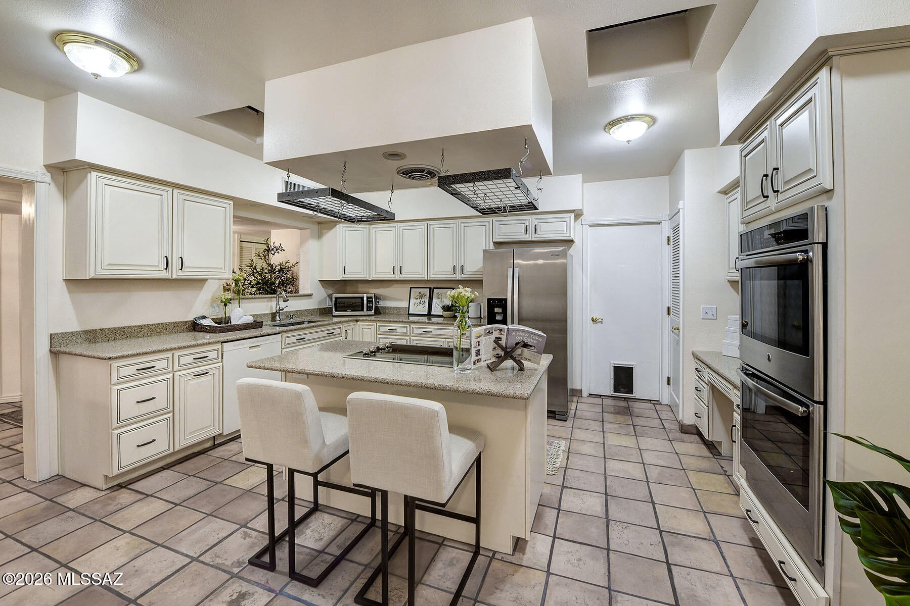 Foothills Ridge Amd - Residential