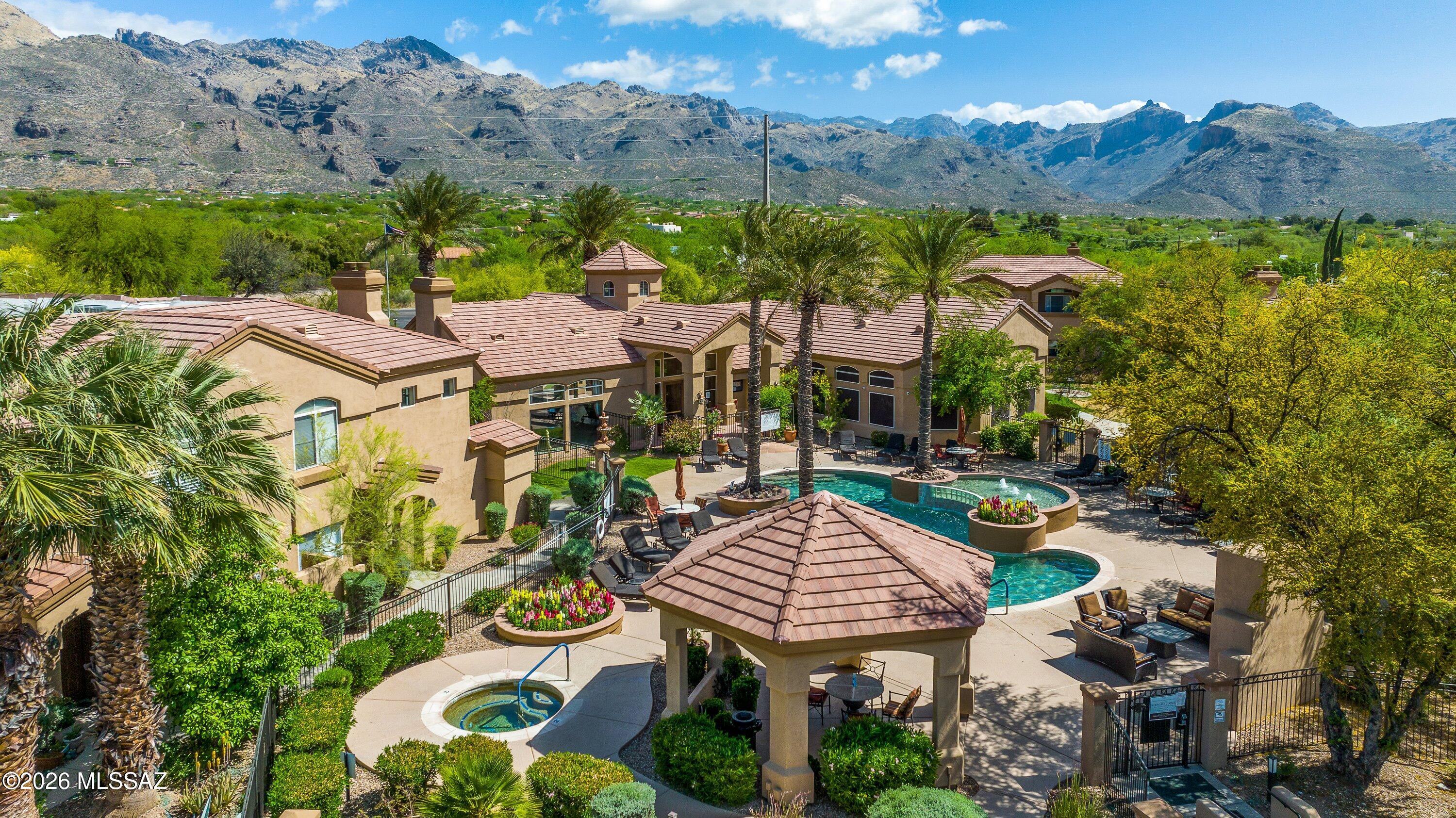 Pinnacle Canyon Condominium - Residential
