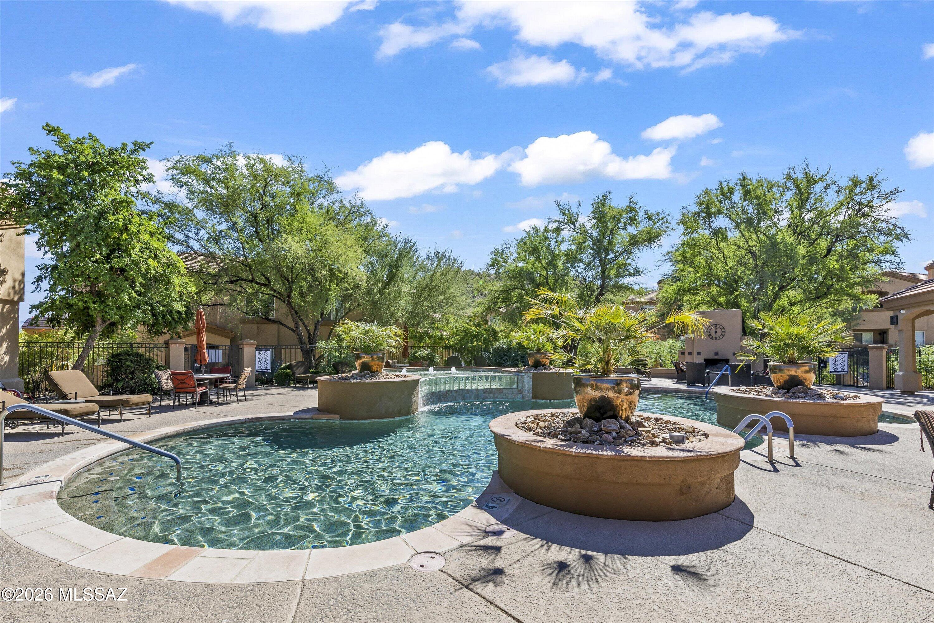 Pinnacle Canyon Condominium - Residential