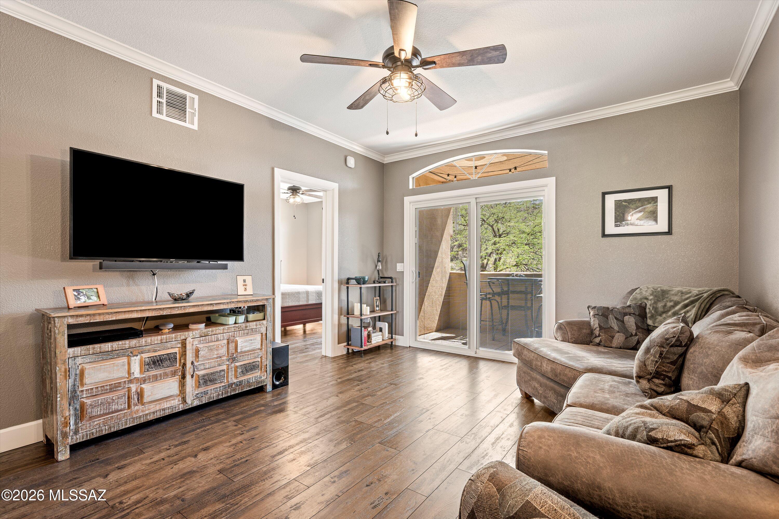 Pinnacle Canyon Condominium - Residential