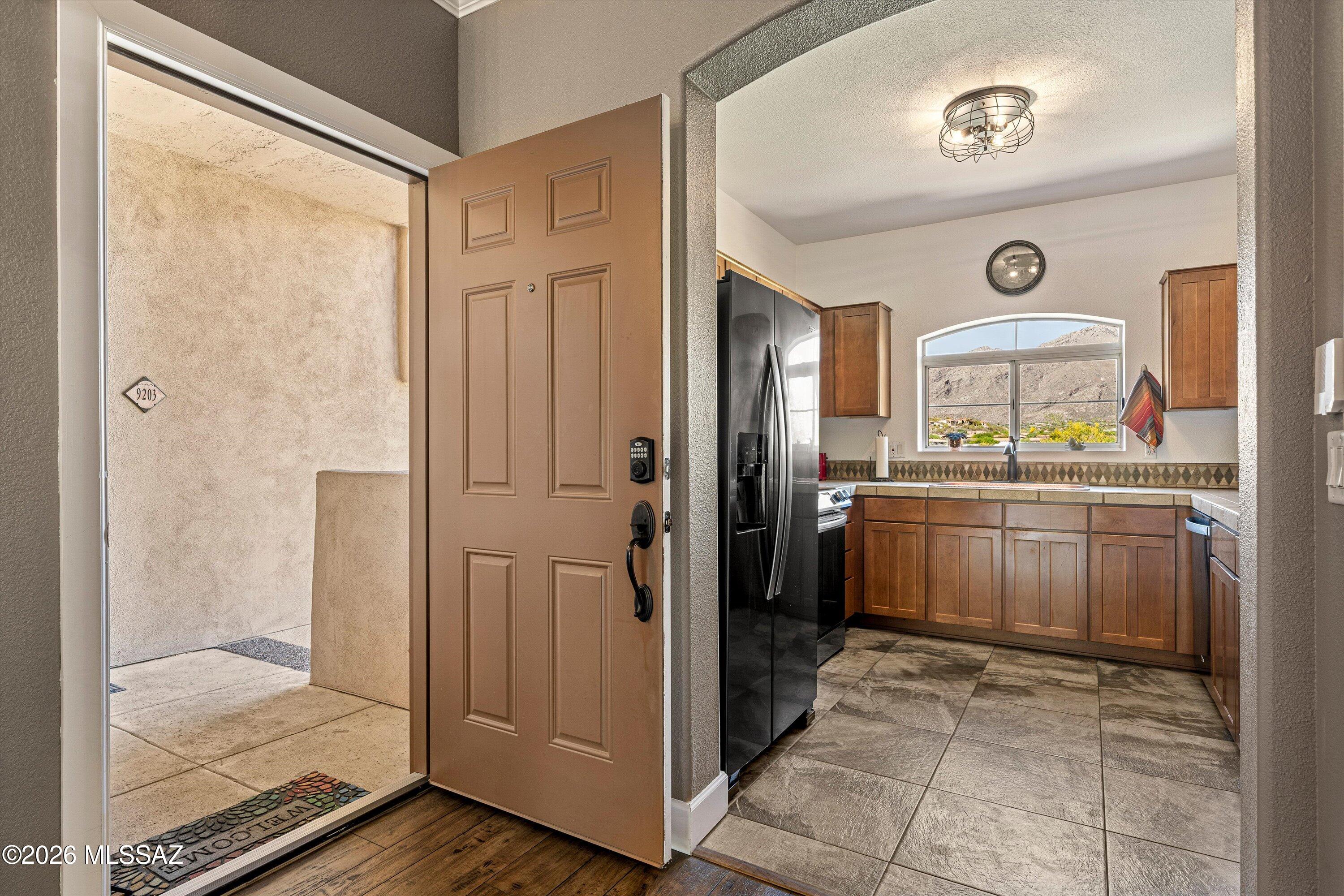 Pinnacle Canyon Condominium - Residential