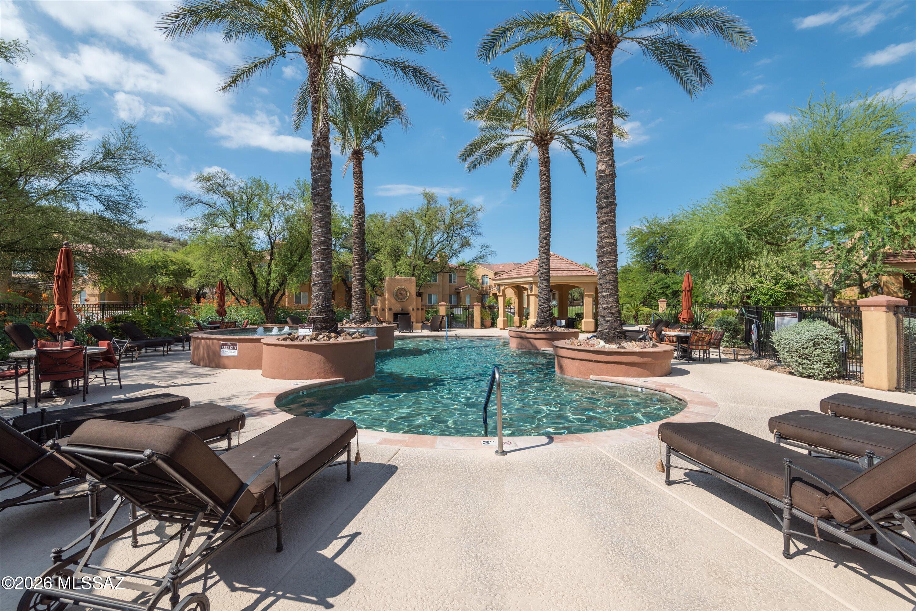 Pinnacle Canyon Condominium - Residential