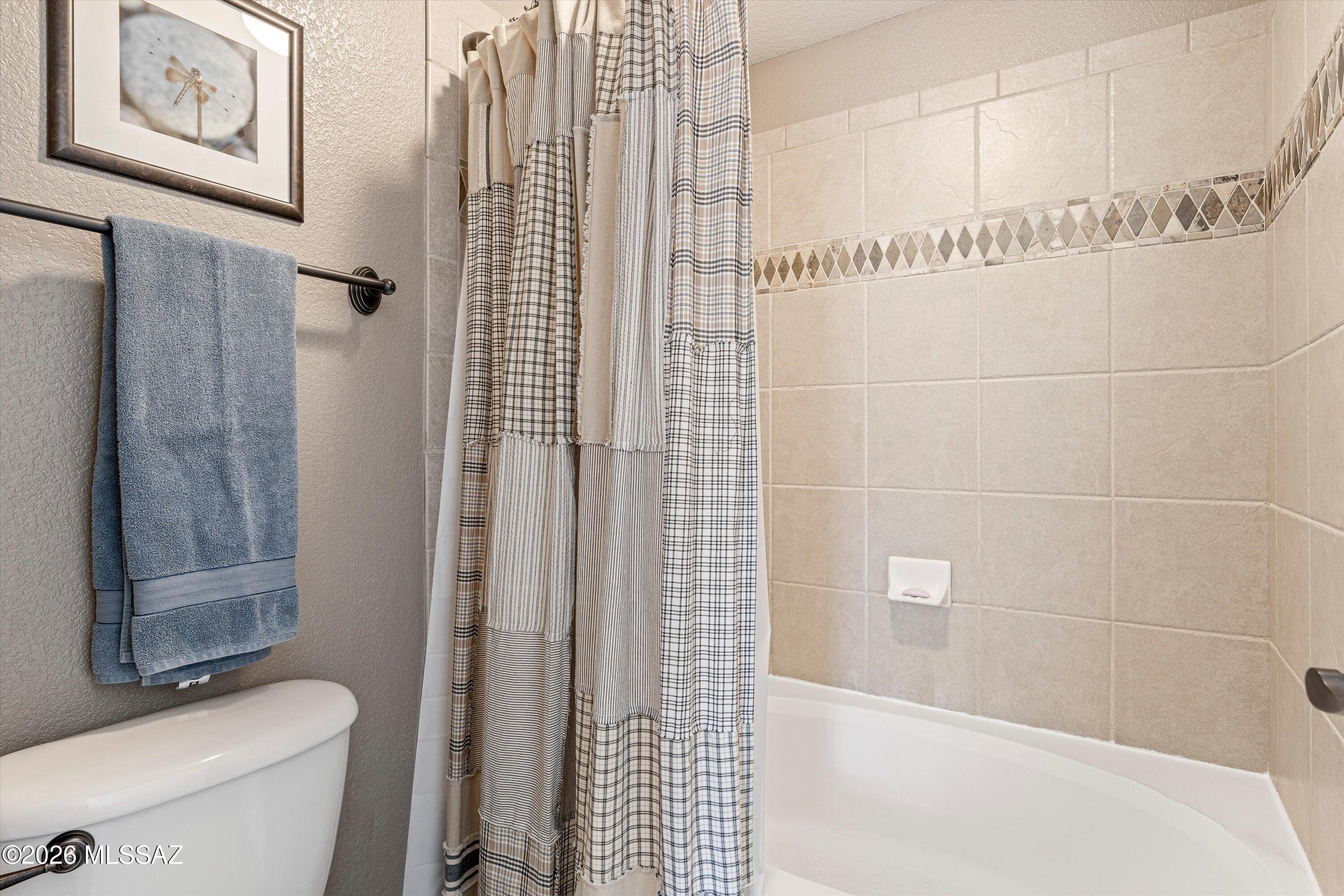 Pinnacle Canyon Condominium - Residential