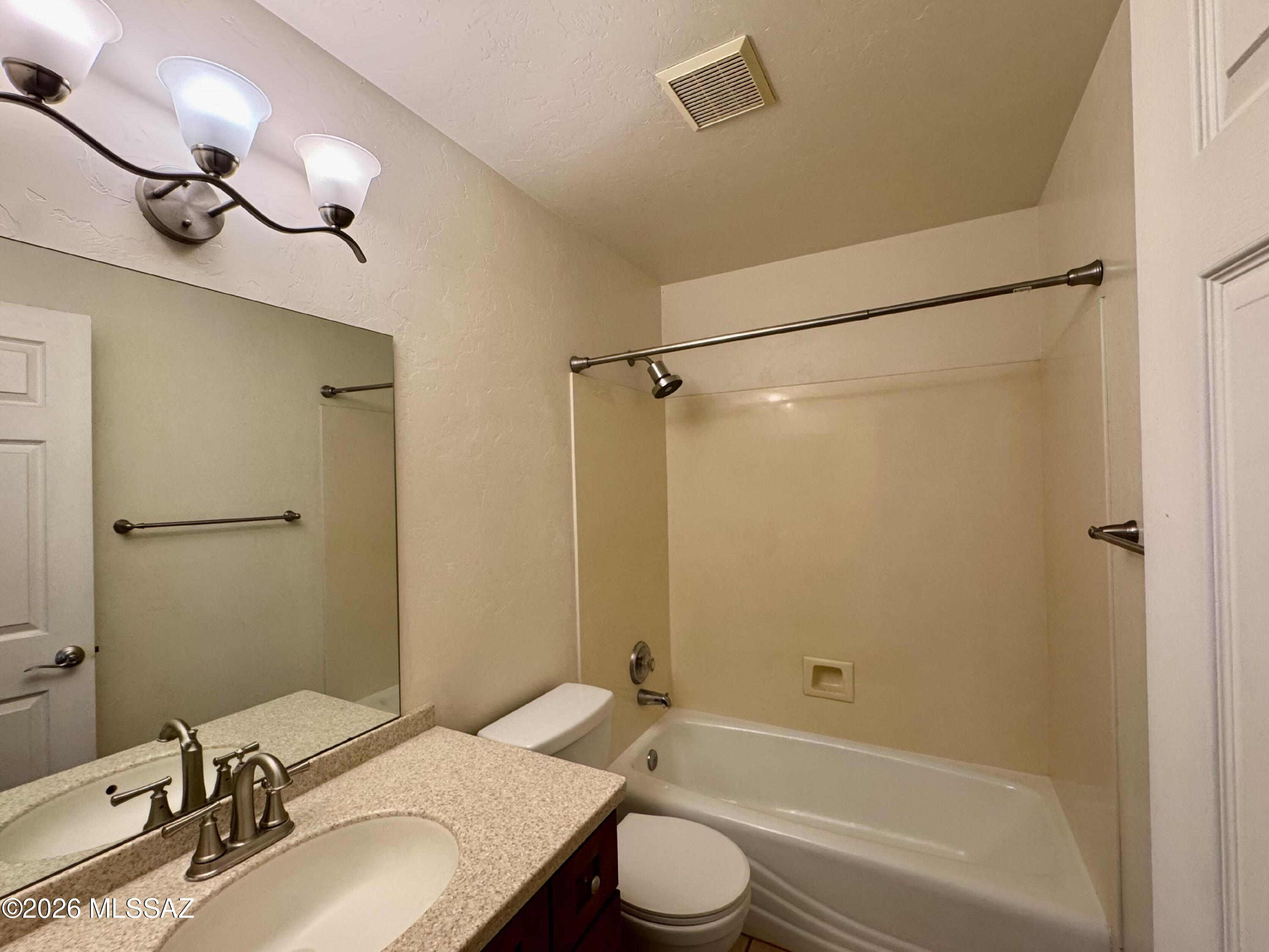Drakes Addition - Residential Lease