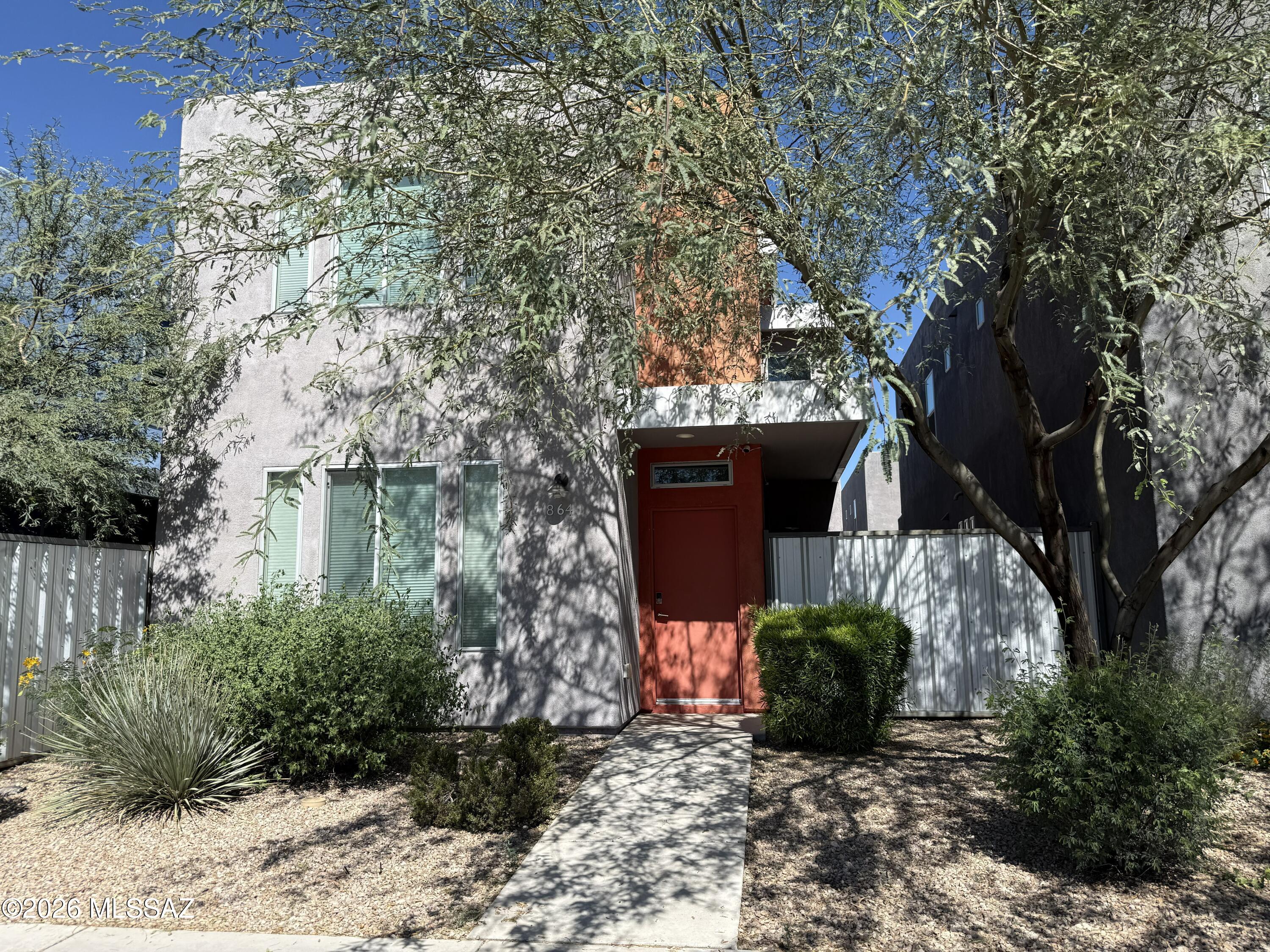 Park Modern SQ20153240738 - Residential Lease