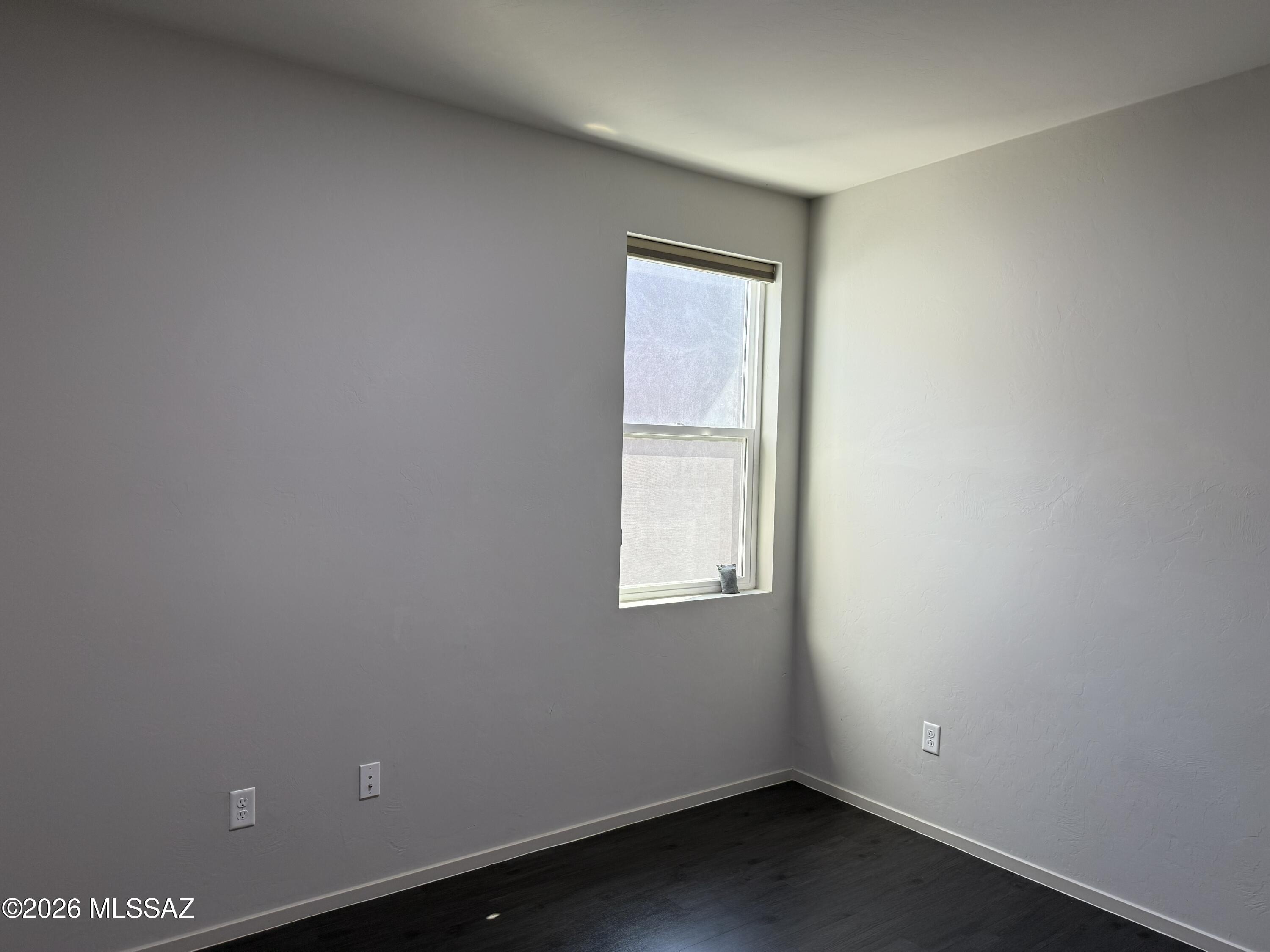 Park Modern SQ20153240738 - Residential Lease