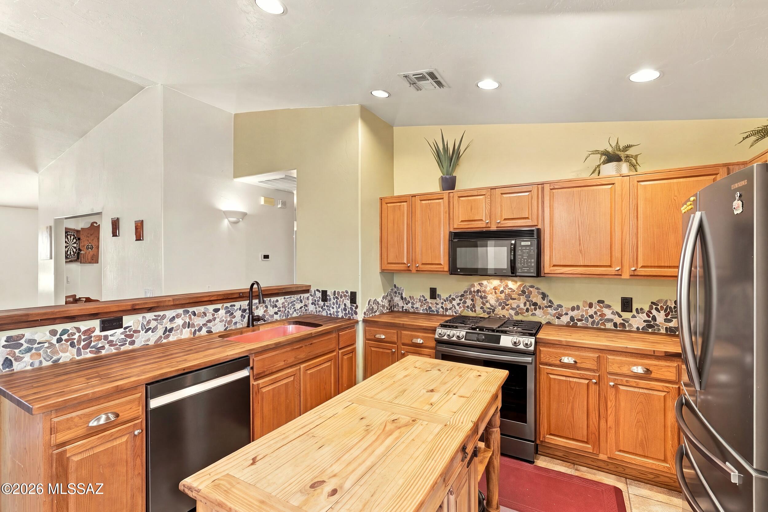 Rincon Vista (1-28) - Residential