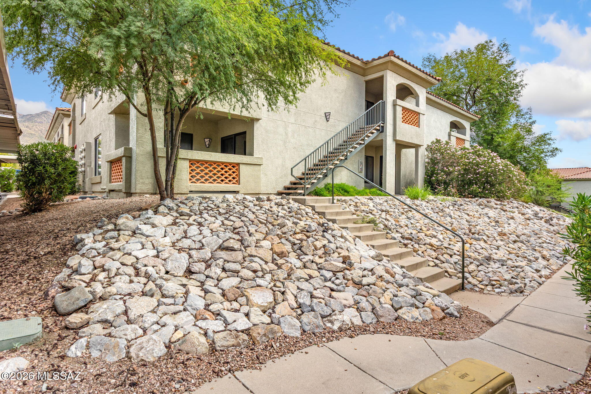 Veranda at Ventana Condominiums - Residential