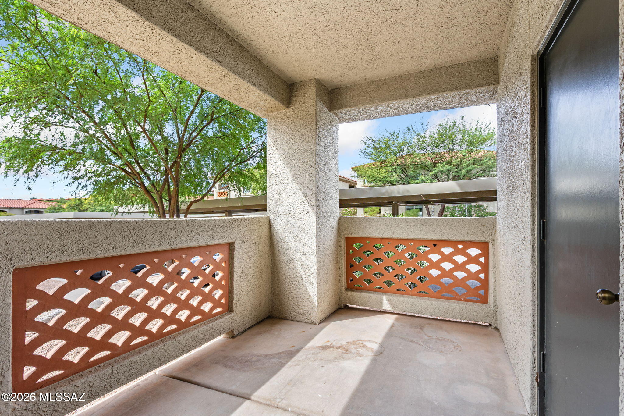 Veranda at Ventana Condominiums - Residential