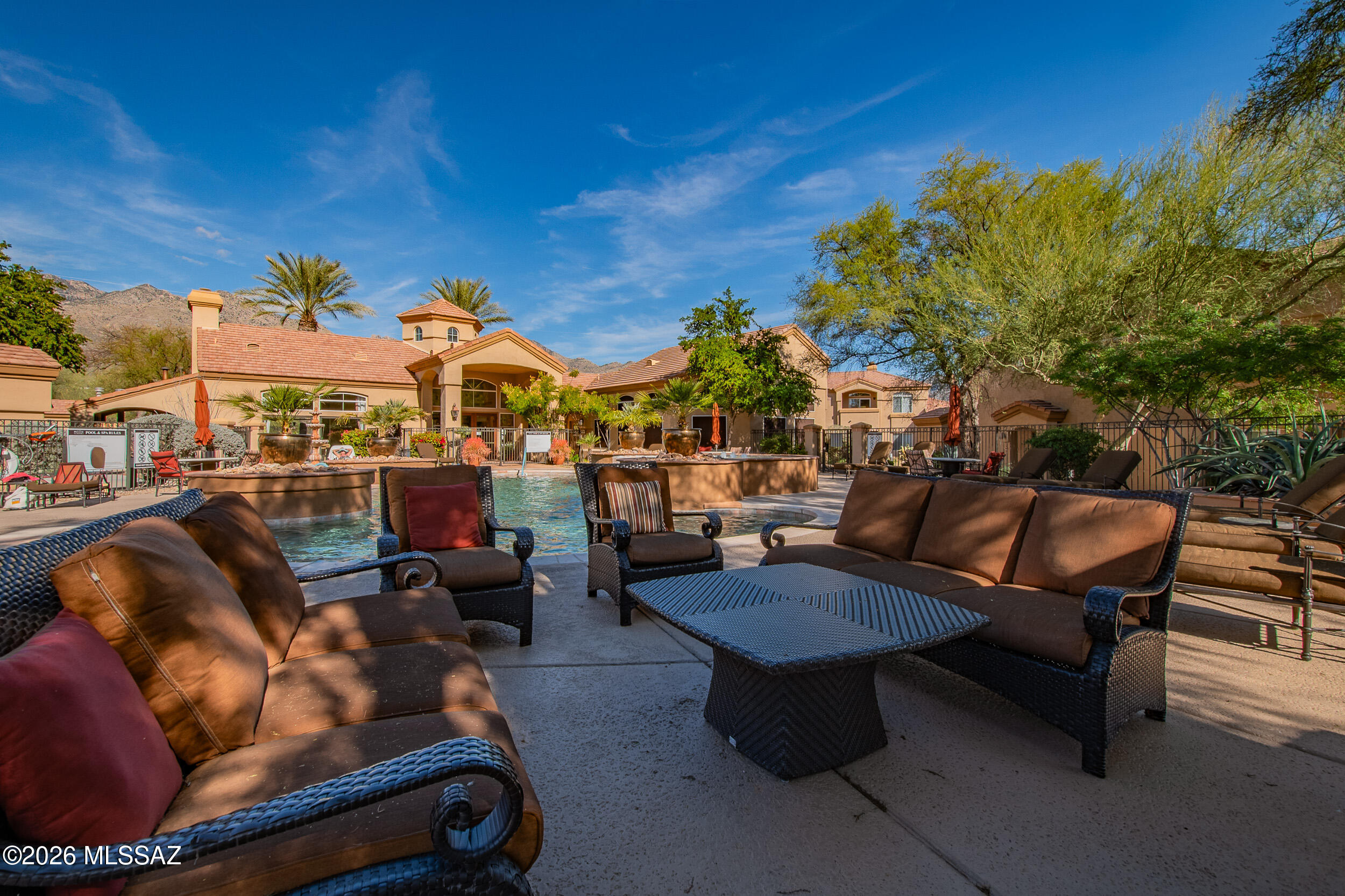 Pinnacle Canyon Condominium - Residential