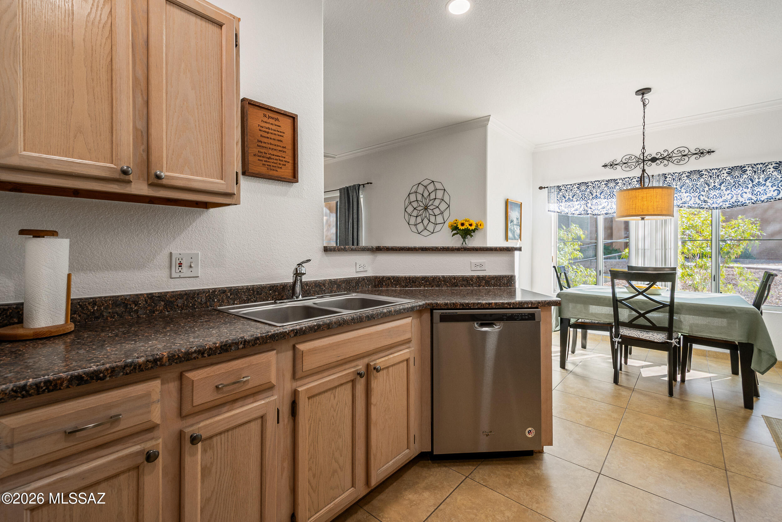 Pinnacle Canyon Condominium - Residential