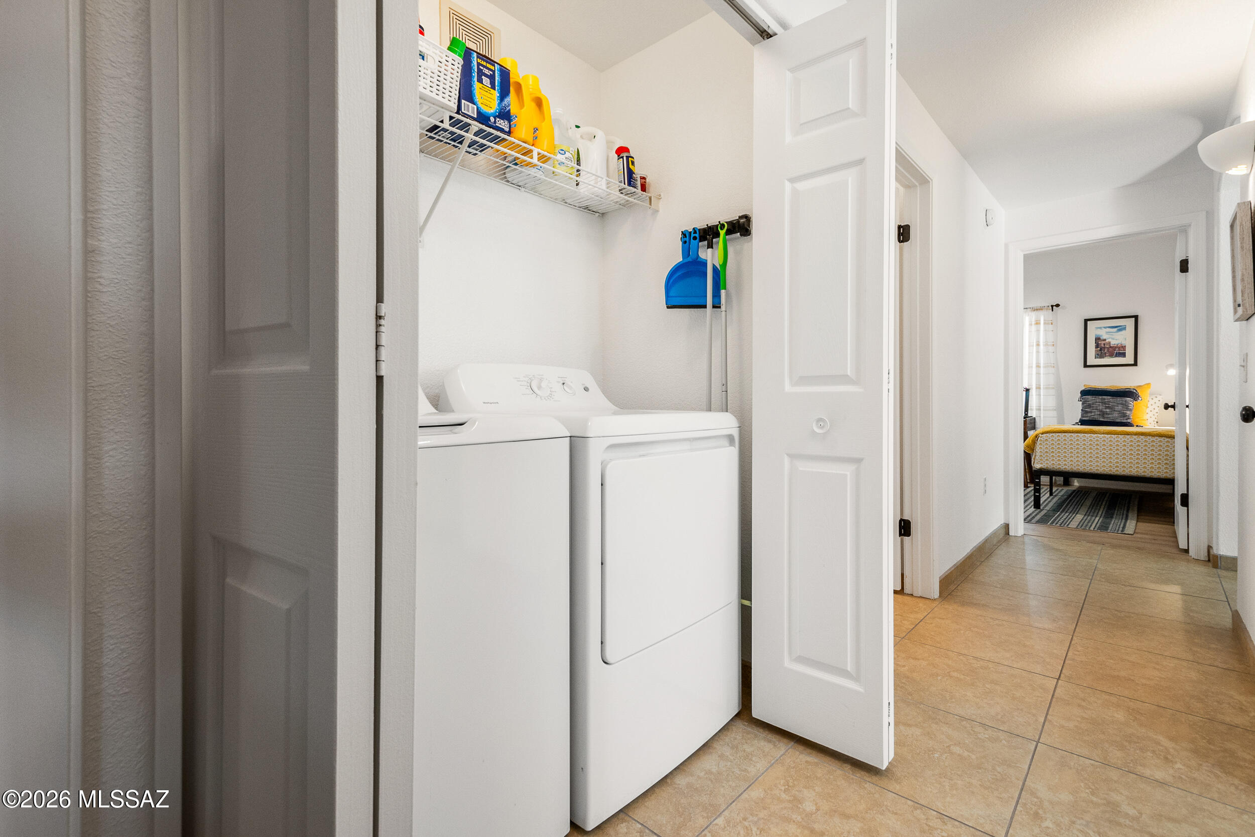 Pinnacle Canyon Condominium - Residential