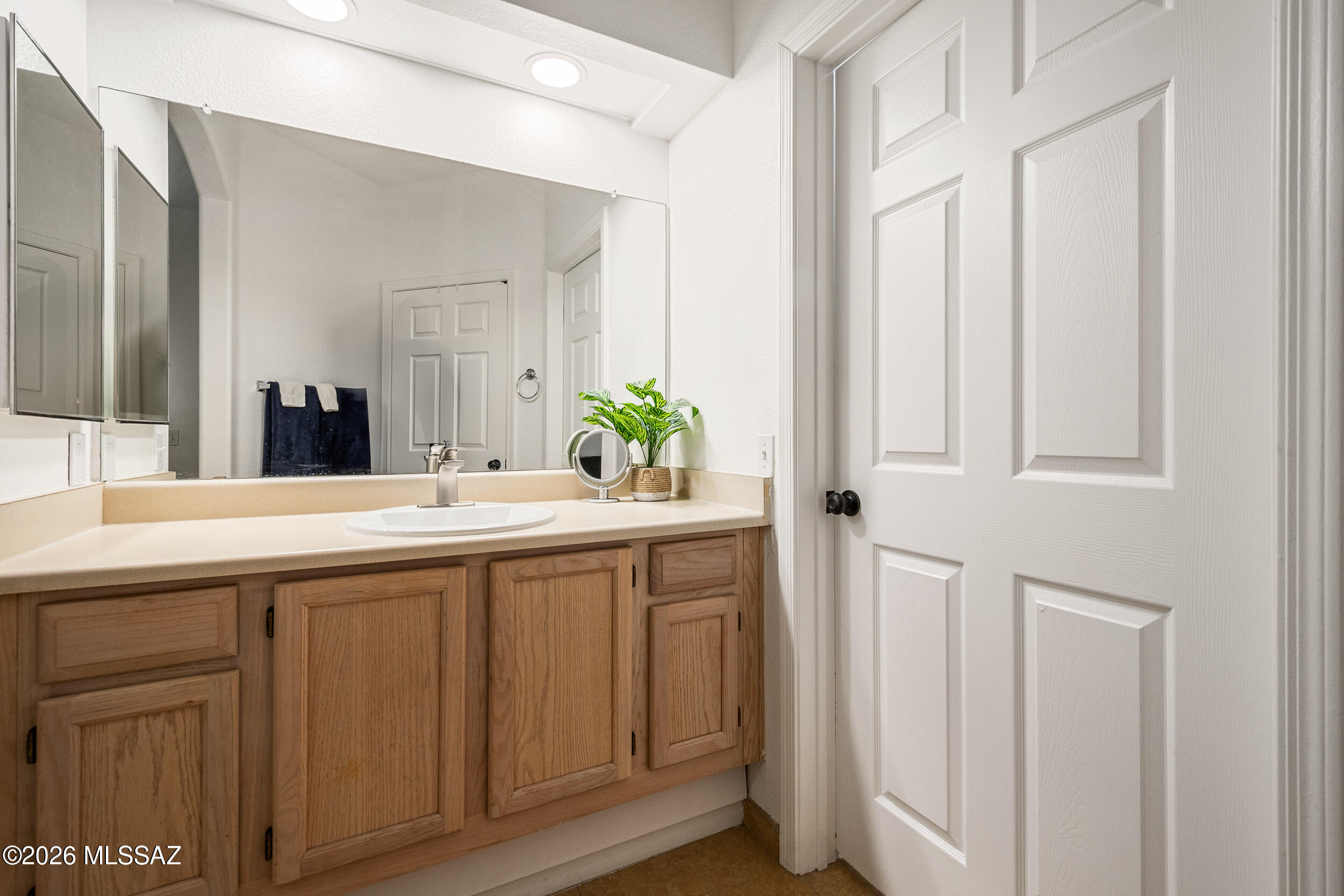 Pinnacle Canyon Condominium - Residential