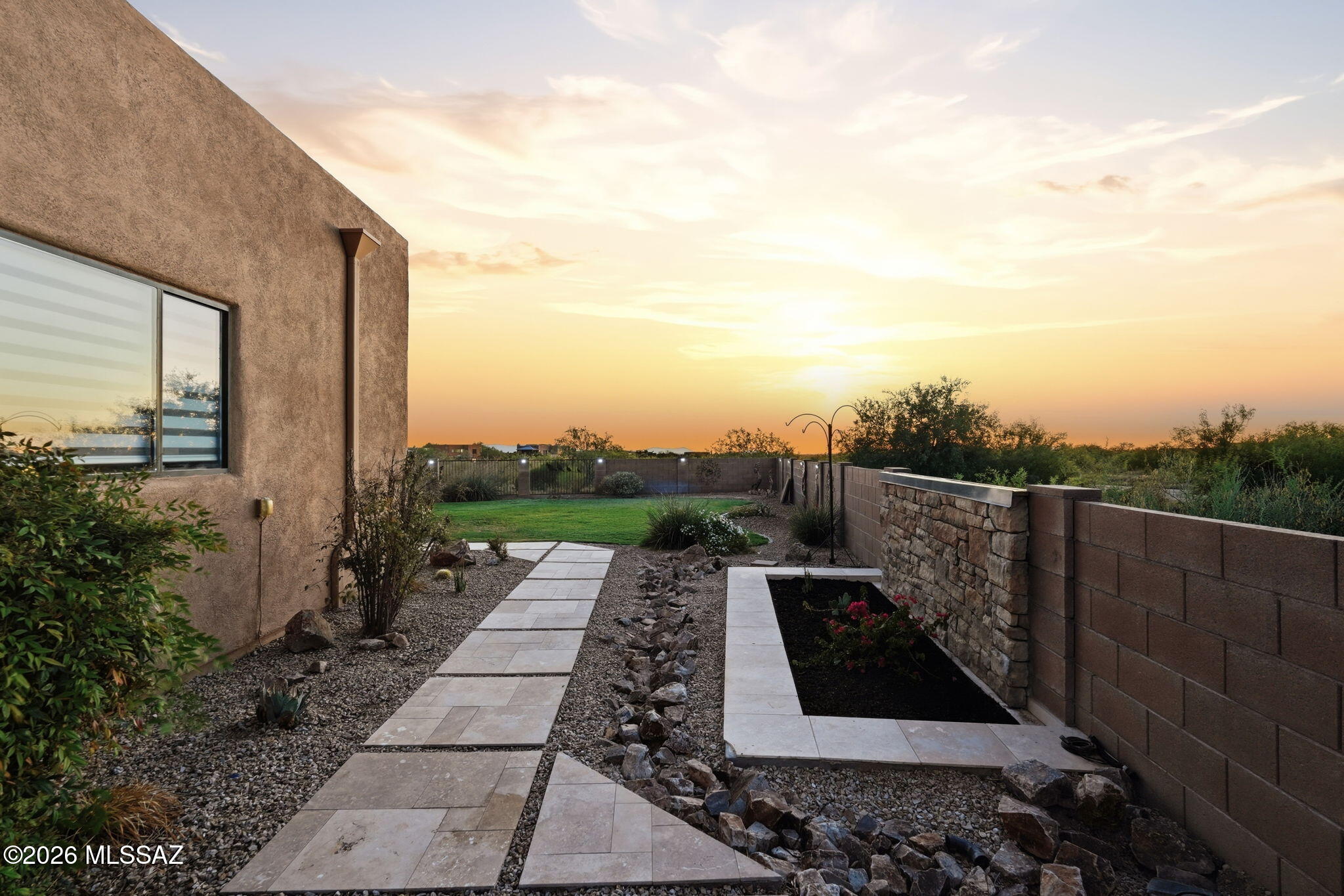 Rincon Trails (1-505) - Residential