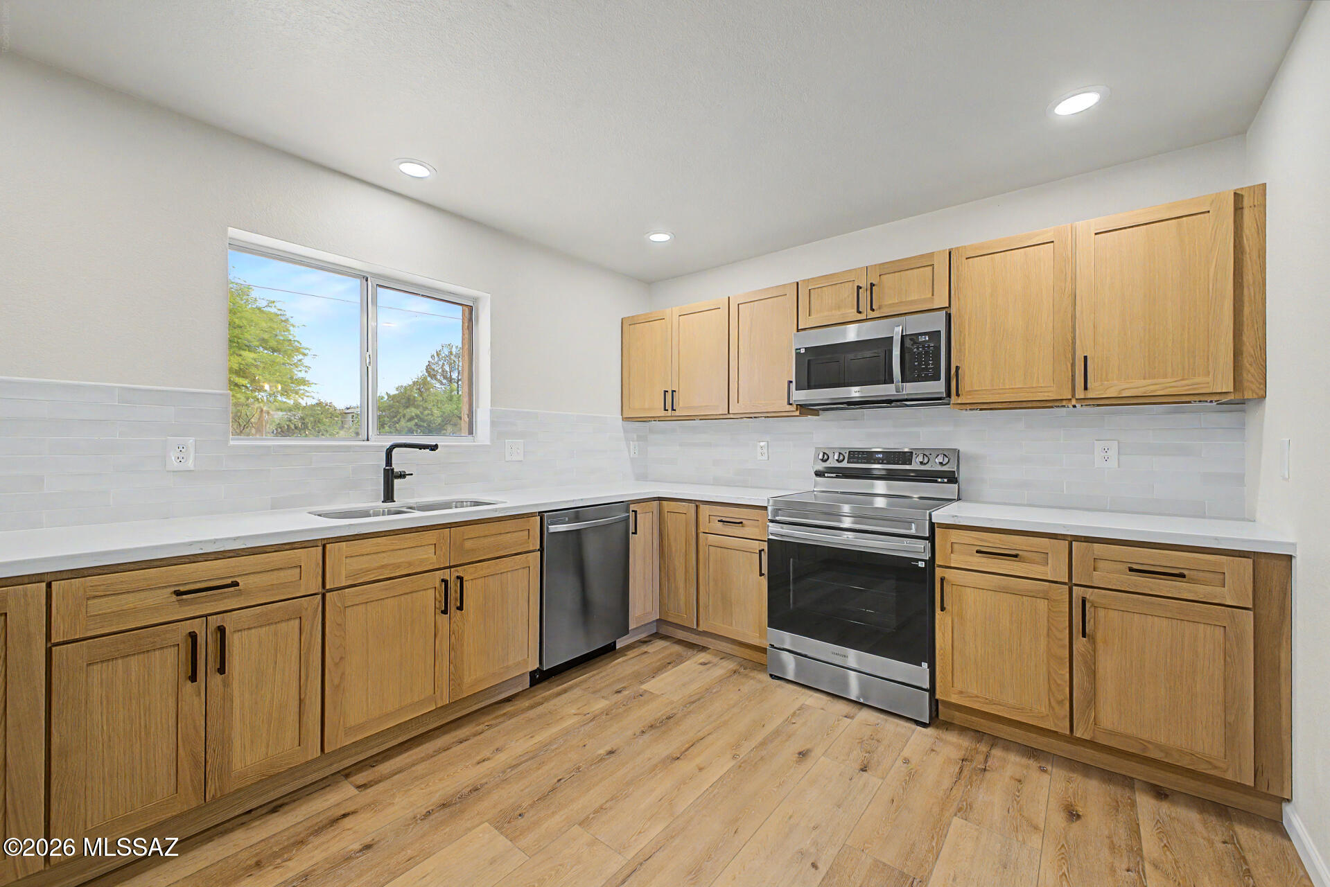 New Tucson Unit NO. 27 - Residential