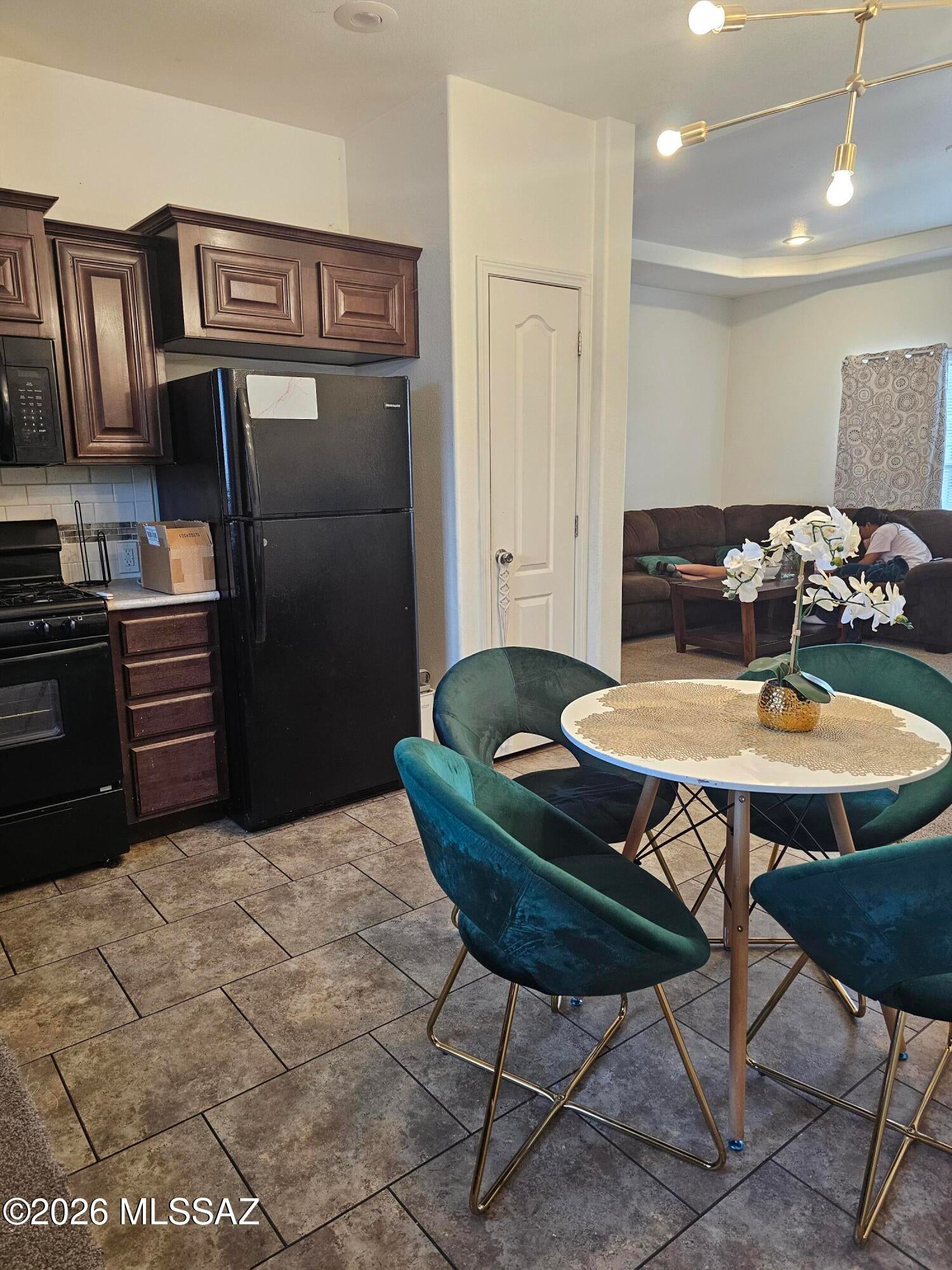 Lone Star Estates - Residential Lease