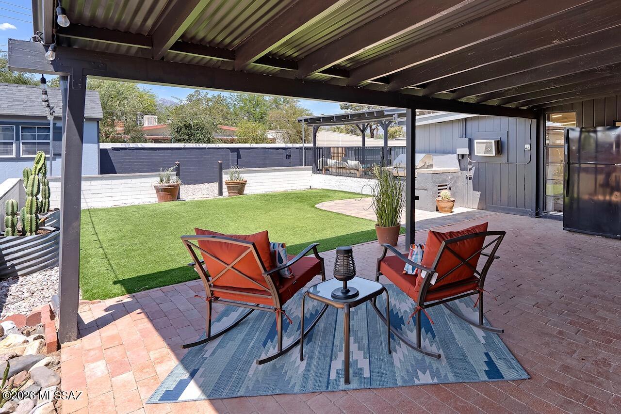 Carlos Terrace - Residential
