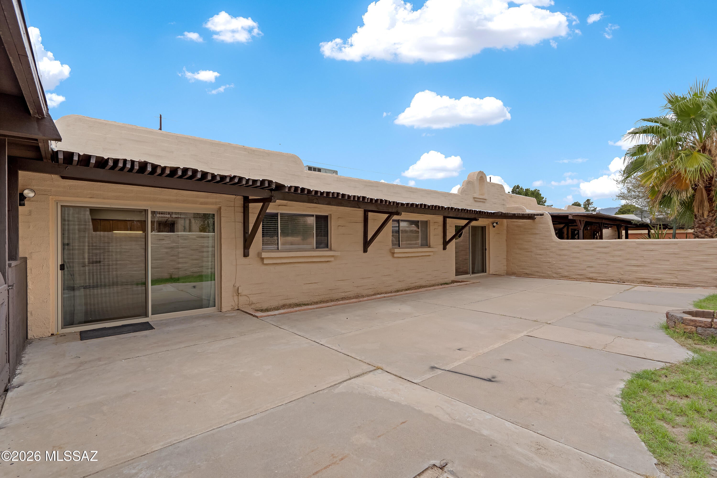Pueblo Villas East (1-36) - Residential