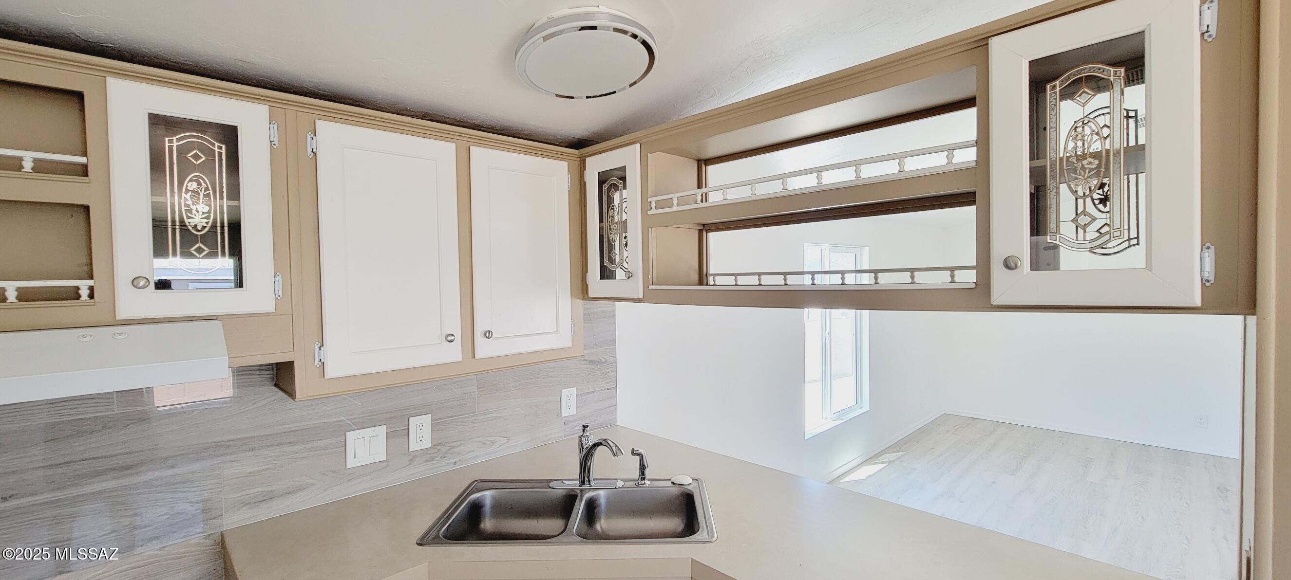 Country Club Terrace (1-108) - Residential