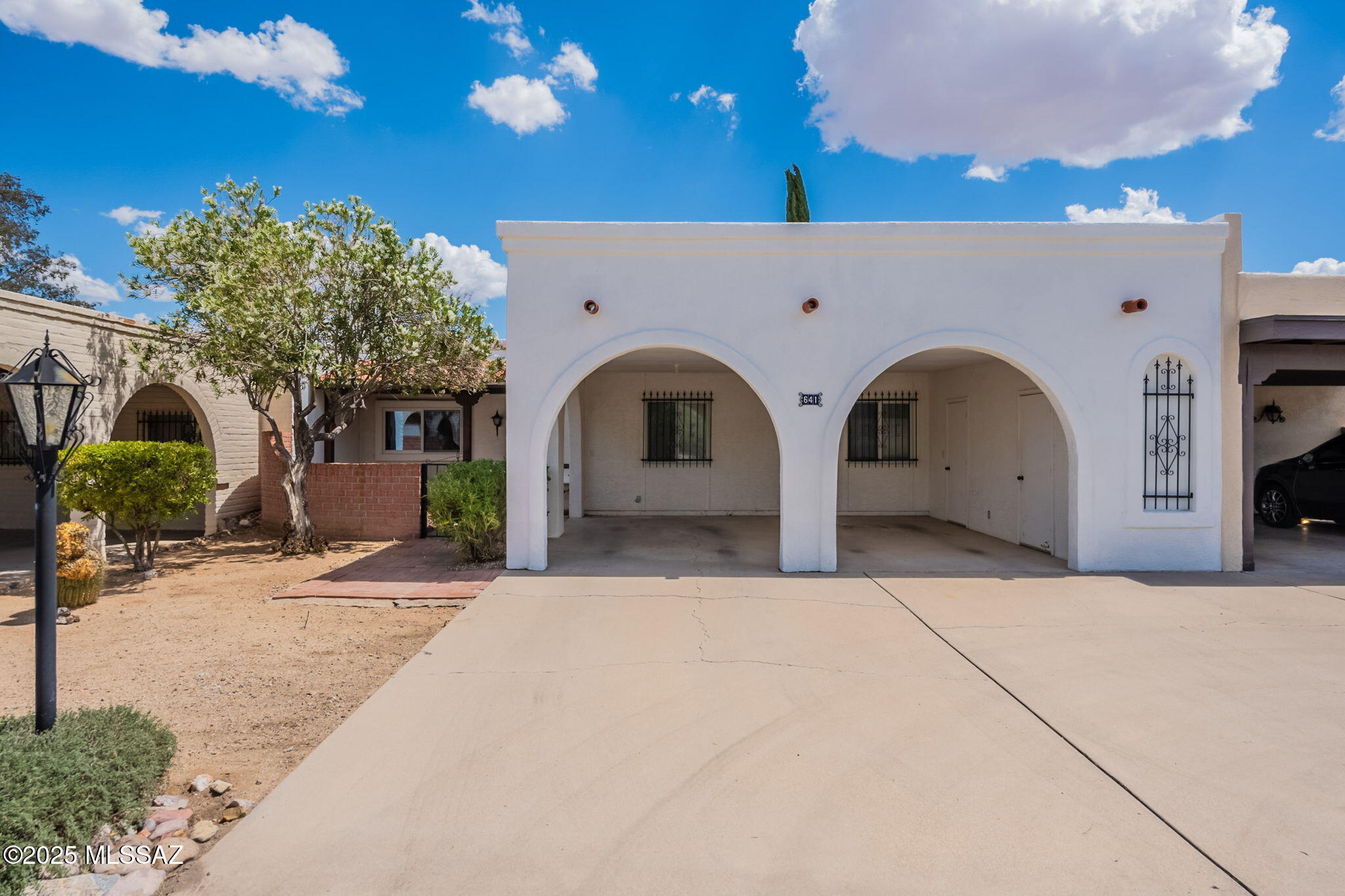 Green Valley Townhouses 4 - Residential