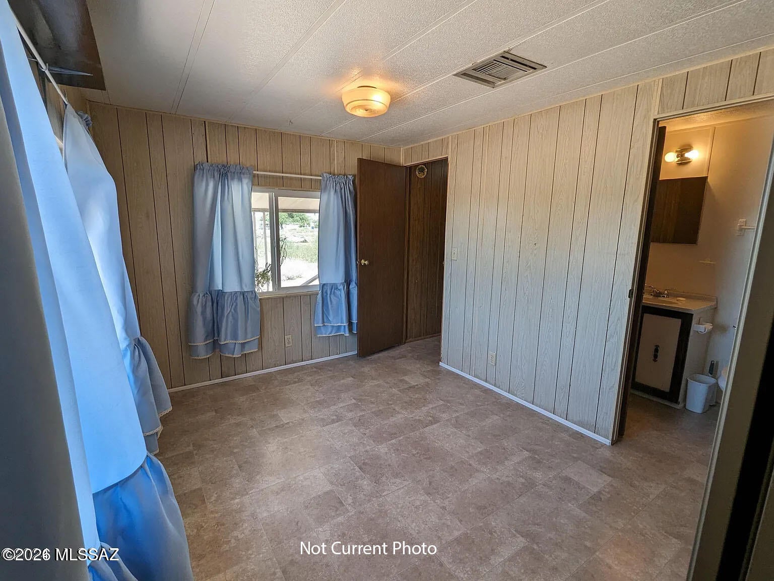Unsubdivided - Residential