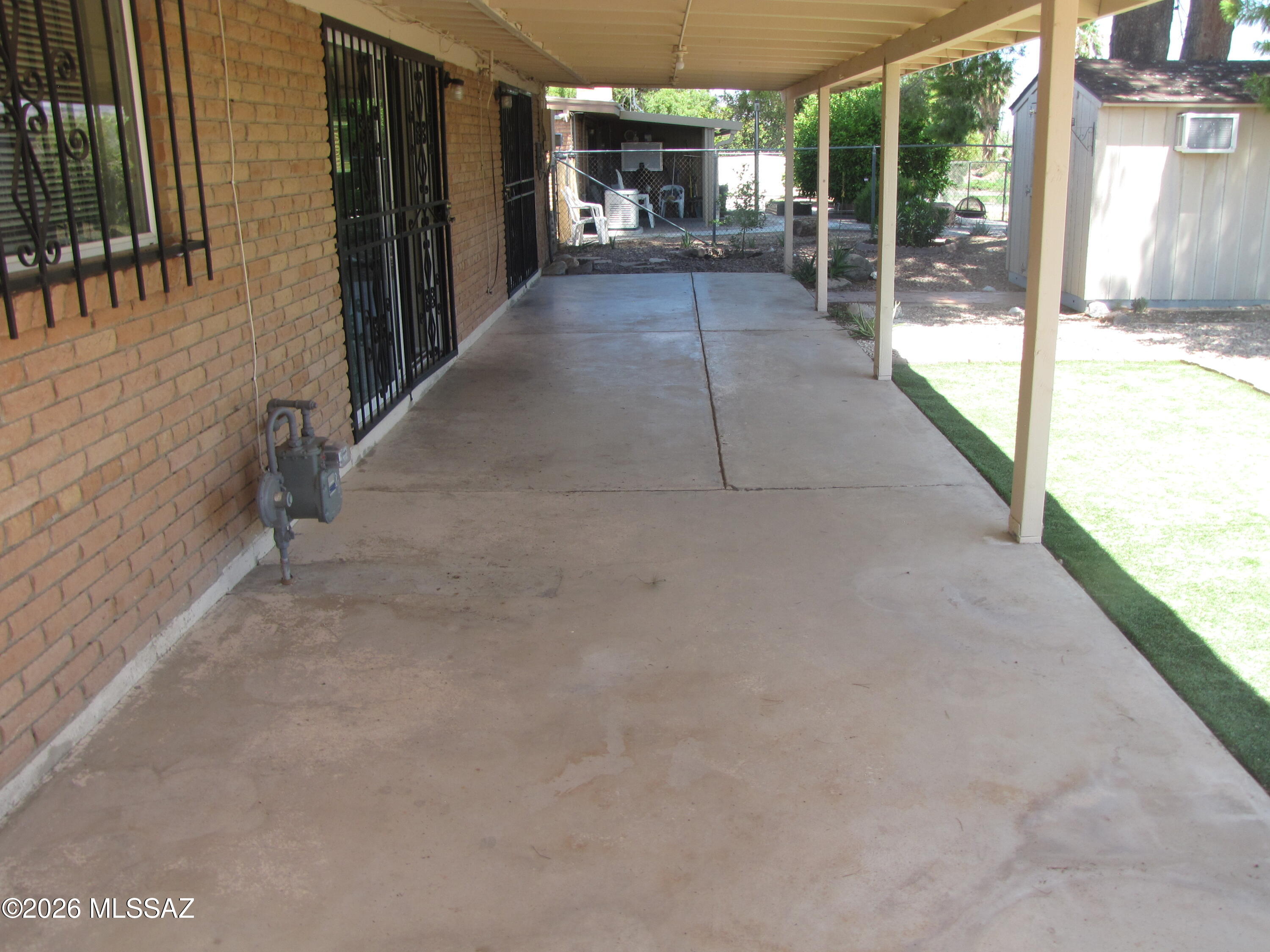 Rolling Hills - Residential Lease