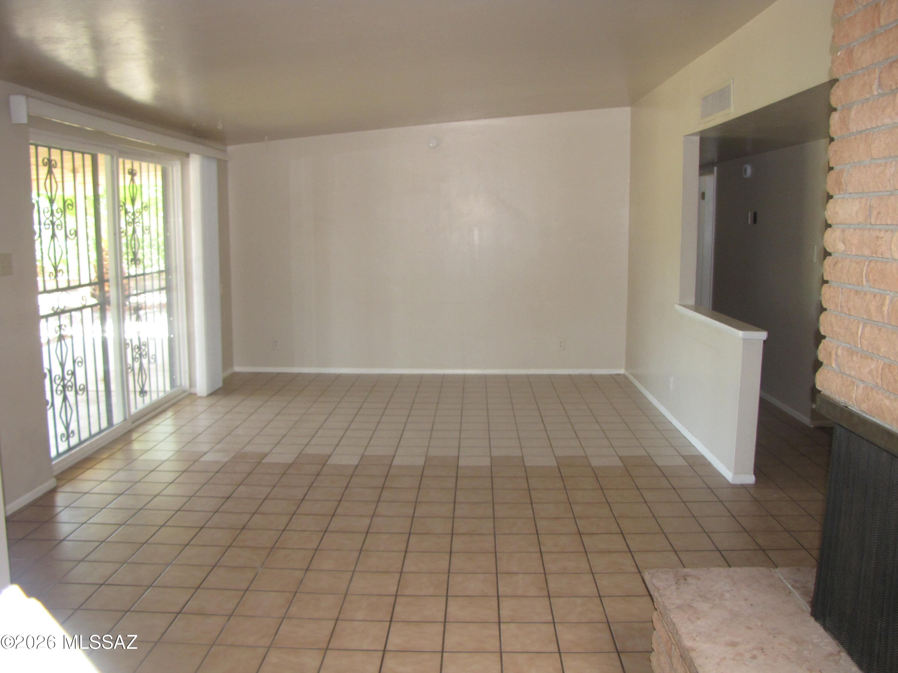 Rolling Hills - Residential Lease