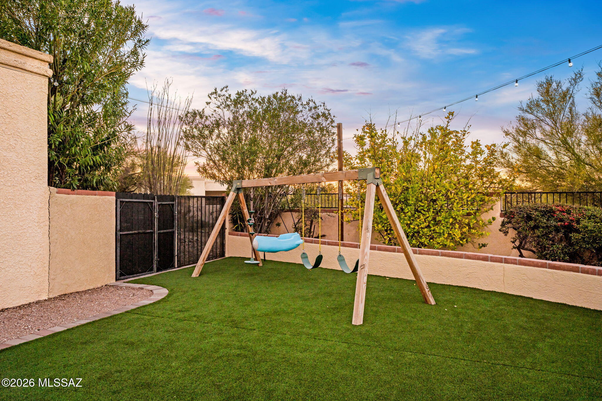 Shadow Hills (484-595) - Residential