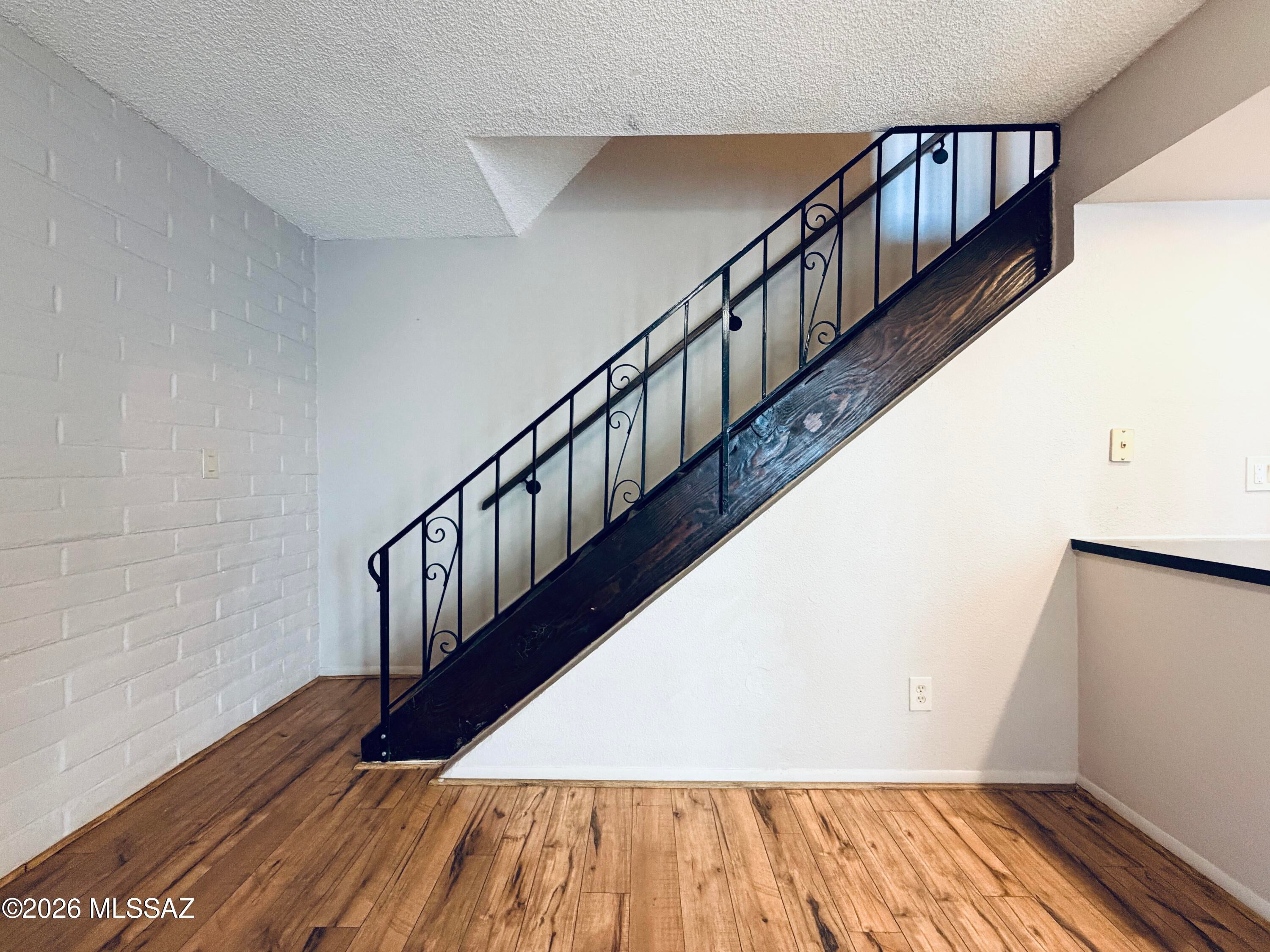 Monte Catalina Estates (1-10) - Residential Lease
