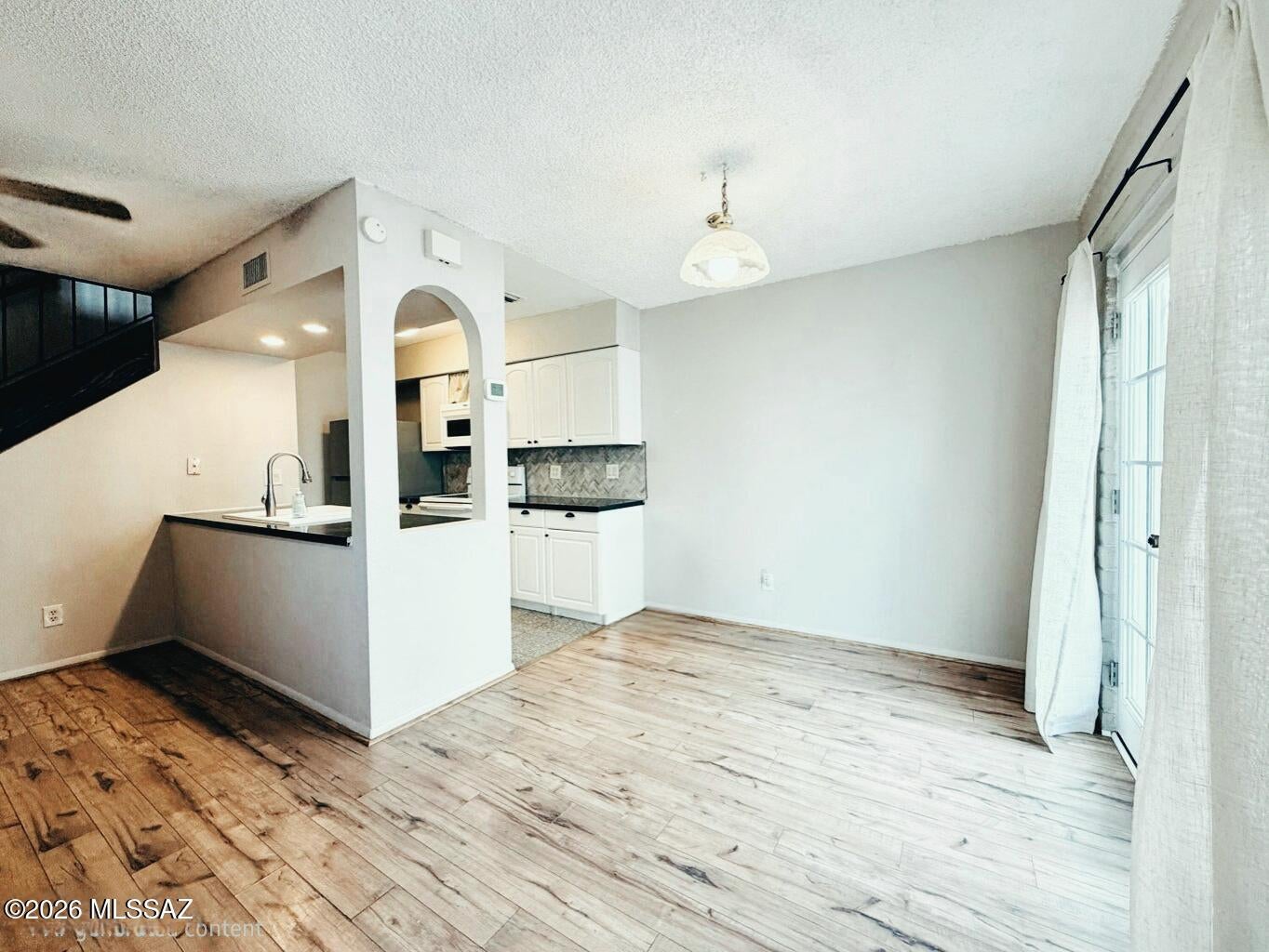 Monte Catalina Estates (1-10) - Residential Lease